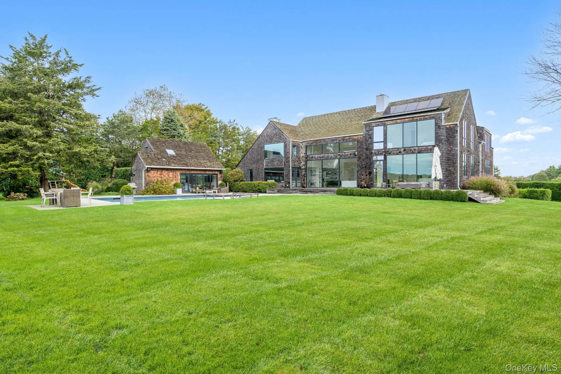 328 Hayground Road, Southampton, New York 11976