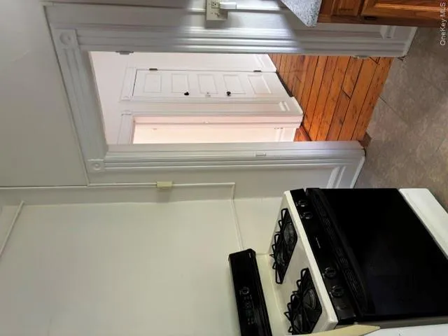 34-36 Idlewild Avenue, Cornwall, NY, 2 Bedroom Bedrooms, 5 Room Rooms,1 BathroomBathrooms,Residential Lease,For Rent,Idlewild,0,1062062 34-36 Idlewild Avenue, Cornwall, NY, 2 Bedroom Bedrooms, 5 Room Rooms,1 BathroomBathrooms,Residential Lease,For Rent,Idlewild,0,1062062