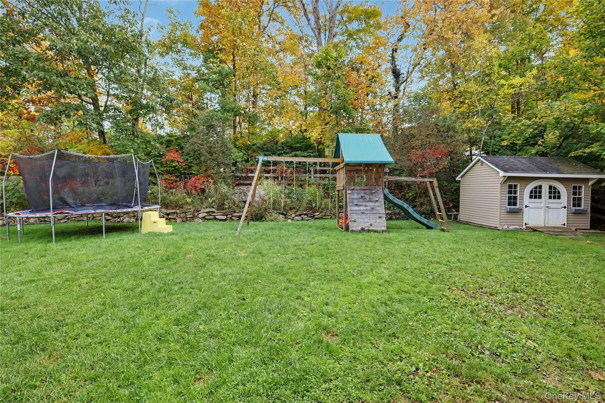 19 Saint Michaels Terrace, Carmel, NY, 3 Bedrooms Bedrooms, 8 Rooms Rooms,2 BathroomsBathrooms,Residential,For Rent,Saint Michaels,0,1062063 19 Saint Michaels Terrace, Carmel, NY, 3 Bedrooms Bedrooms, 8 Rooms Rooms,2 BathroomsBathrooms,Residential,For Rent,Saint Michaels,0,1062063