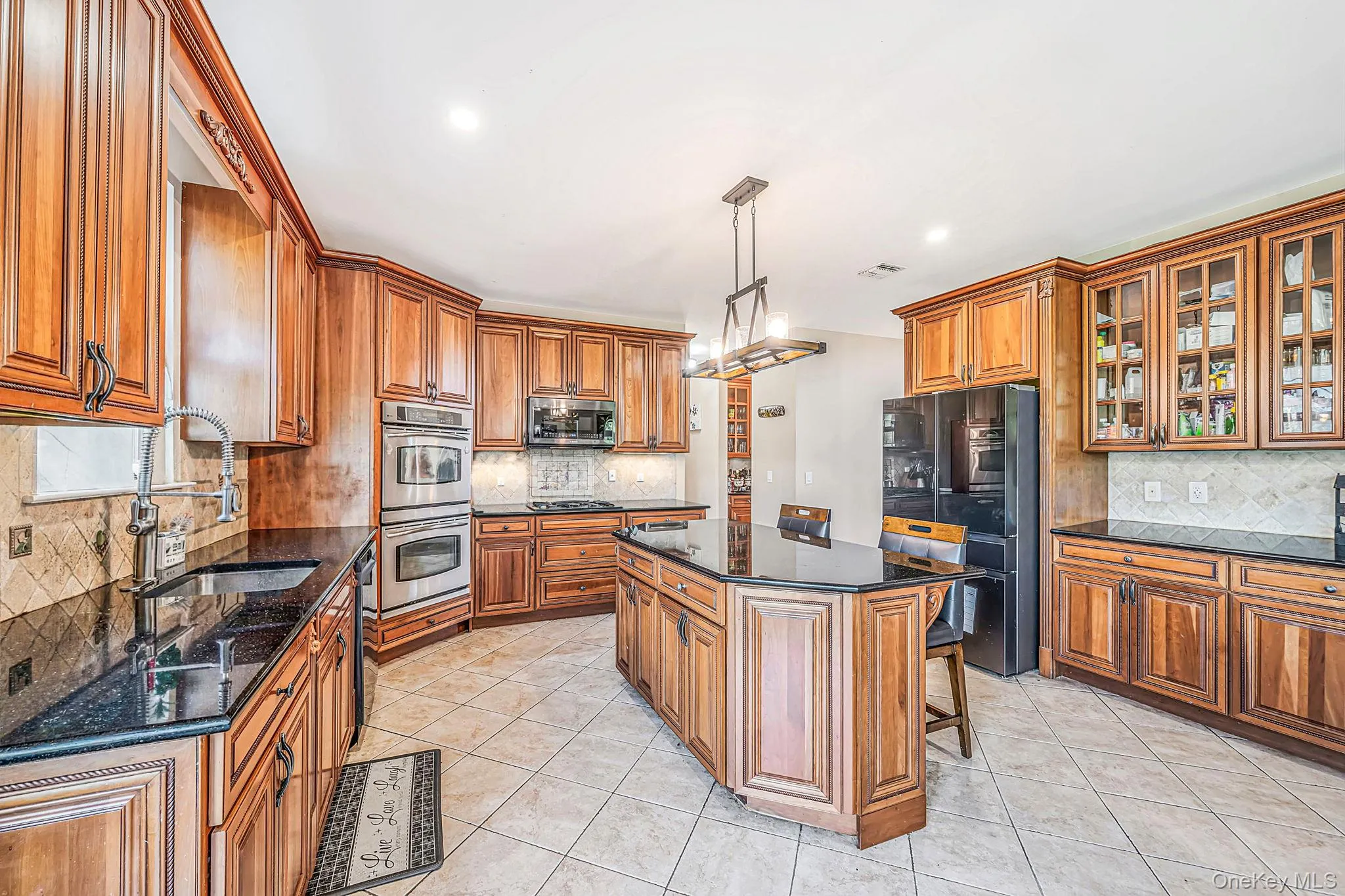 1 Westover Court, Brookhaven, NY, 6 Bedrooms Bedrooms, 15 Rooms Rooms,6 BathroomsBathrooms,Residential,For Rent,Westover,0,1062071 1 Westover Court, Brookhaven, NY, 6 Bedrooms Bedrooms, 15 Rooms Rooms,6 BathroomsBathrooms,Residential,For Rent,Westover,0,1062071