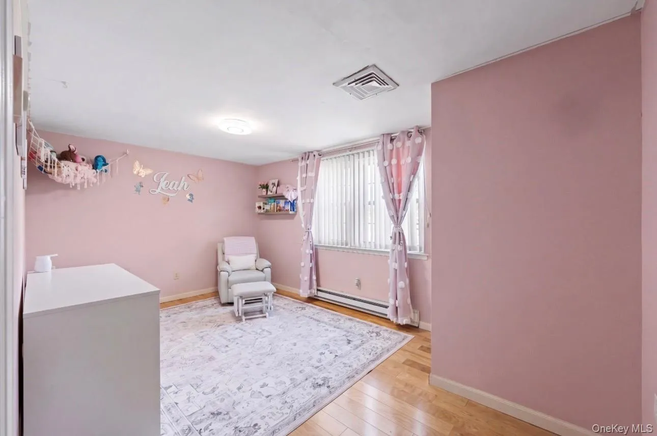18 Magic Mountain Drive, Brookhaven, NY, 4 Bedrooms Bedrooms, 6 Rooms Rooms,3 BathroomsBathrooms,Residential,For Rent,Magic Mountain,0,1062087 18 Magic Mountain Drive, Brookhaven, NY, 4 Bedrooms Bedrooms, 6 Rooms Rooms,3 BathroomsBathrooms,Residential,For Rent,Magic Mountain,0,1062087