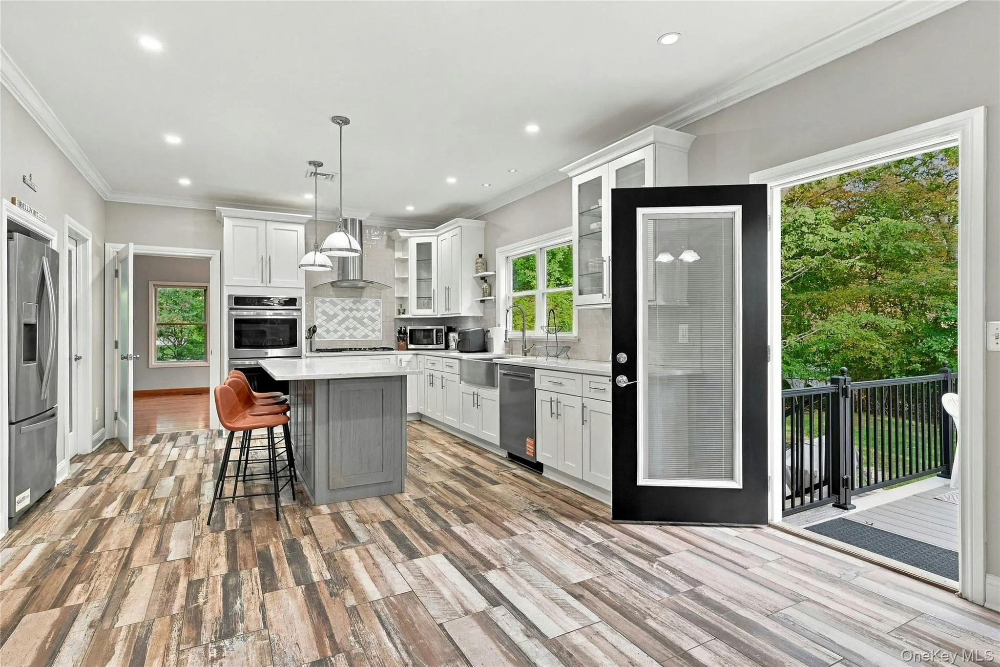 23 Moss Creek Lane, Brookhaven, NY, 5 Bedrooms Bedrooms, 11 Rooms Rooms,4 BathroomsBathrooms,Residential,For Rent,Moss Creek,0,1062088 23 Moss Creek Lane, Brookhaven, NY, 5 Bedrooms Bedrooms, 11 Rooms Rooms,4 BathroomsBathrooms,Residential,For Rent,Moss Creek,0,1062088