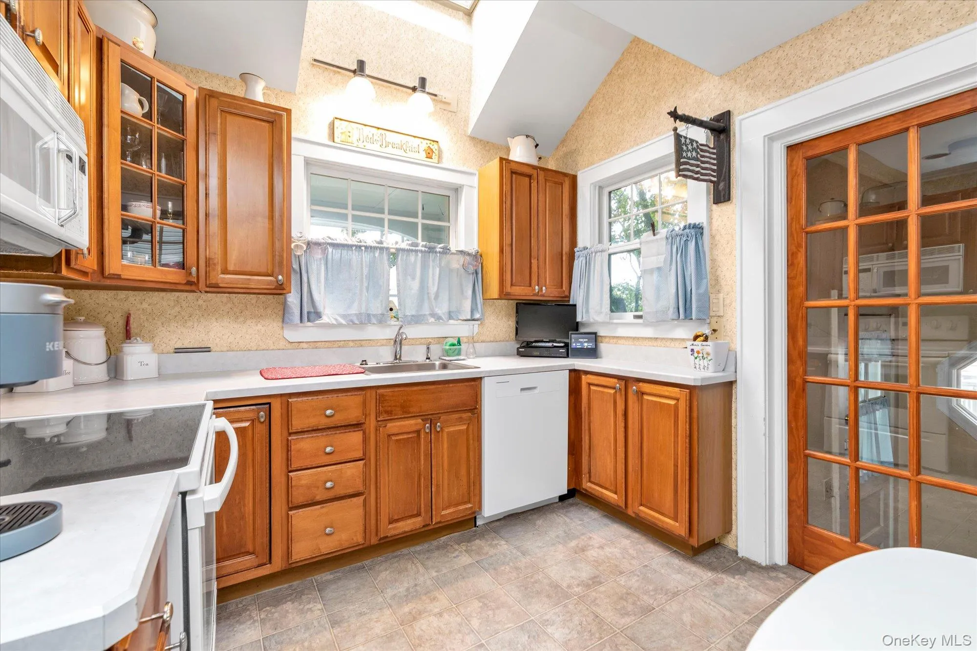 2483 Hicks Street, Hempstead, NY, 3 Bedrooms Bedrooms, 7 Rooms Rooms,2 BathroomsBathrooms,Residential,For Rent,Hicks,0,1062106 2483 Hicks Street, Hempstead, NY, 3 Bedrooms Bedrooms, 7 Rooms Rooms,2 BathroomsBathrooms,Residential,For Rent,Hicks,0,1062106
