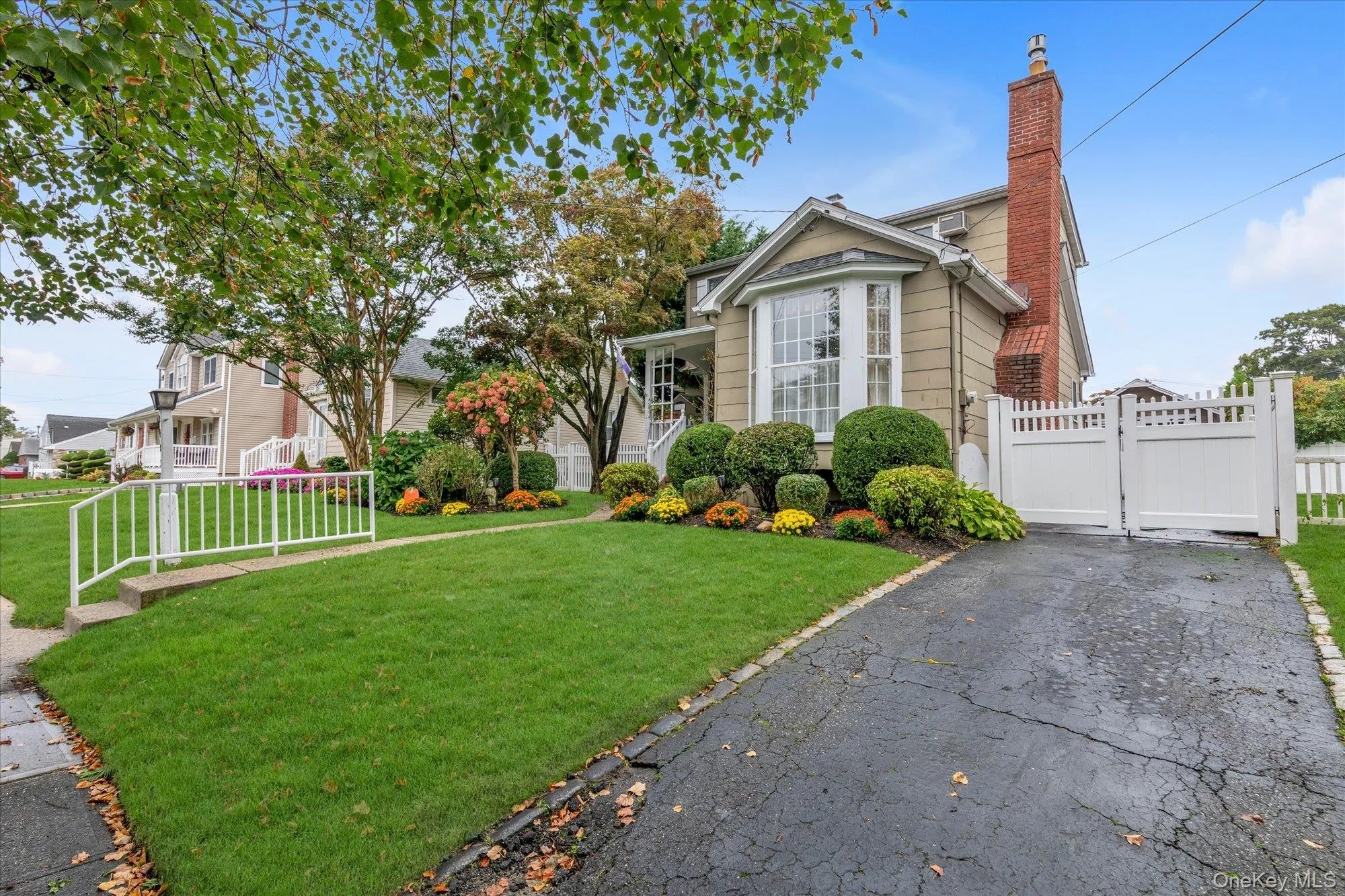 2483 Hicks Street, Hempstead, NY, 3 Bedrooms Bedrooms, 7 Rooms Rooms,2 BathroomsBathrooms,Residential,For Rent,Hicks,0,1062106 2483 Hicks Street, Hempstead, NY, 3 Bedrooms Bedrooms, 7 Rooms Rooms,2 BathroomsBathrooms,Residential,For Rent,Hicks,0,1062106