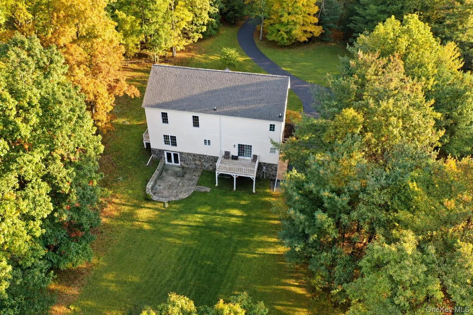 7 Stonehouse Road, Clinton, NY, 4 Bedrooms Bedrooms, 15 Rooms Rooms,3 BathroomsBathrooms,Residential,For Rent,Stonehouse,0,1062113 7 Stonehouse Road, Clinton, NY, 4 Bedrooms Bedrooms, 15 Rooms Rooms,3 BathroomsBathrooms,Residential,For Rent,Stonehouse,0,1062113