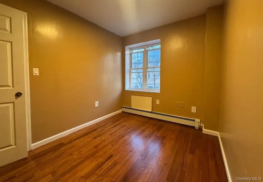590 E 178th St, New York, NY, 3 Bedrooms Bedrooms, 5 Rooms Rooms,1 BathroomBathrooms,Residential Lease,For Rent,E 178th St,0,1062122 590 E 178th St, New York, NY, 3 Bedrooms Bedrooms, 5 Rooms Rooms,1 BathroomBathrooms,Residential Lease,For Rent,E 178th St,0,1062122
