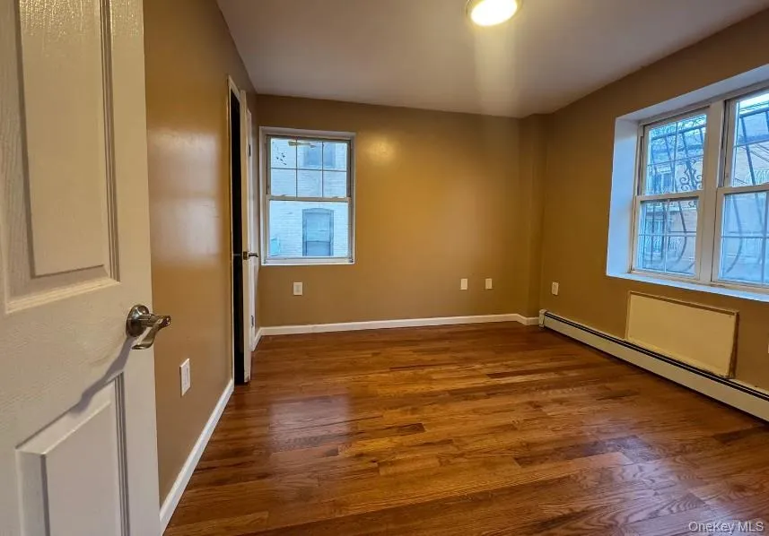 590 E 178th St, New York, NY, 3 Bedrooms Bedrooms, 5 Rooms Rooms,1 BathroomBathrooms,Residential Lease,For Rent,E 178th St,0,1062122 590 E 178th St, New York, NY, 3 Bedrooms Bedrooms, 5 Rooms Rooms,1 BathroomBathrooms,Residential Lease,For Rent,E 178th St,0,1062122