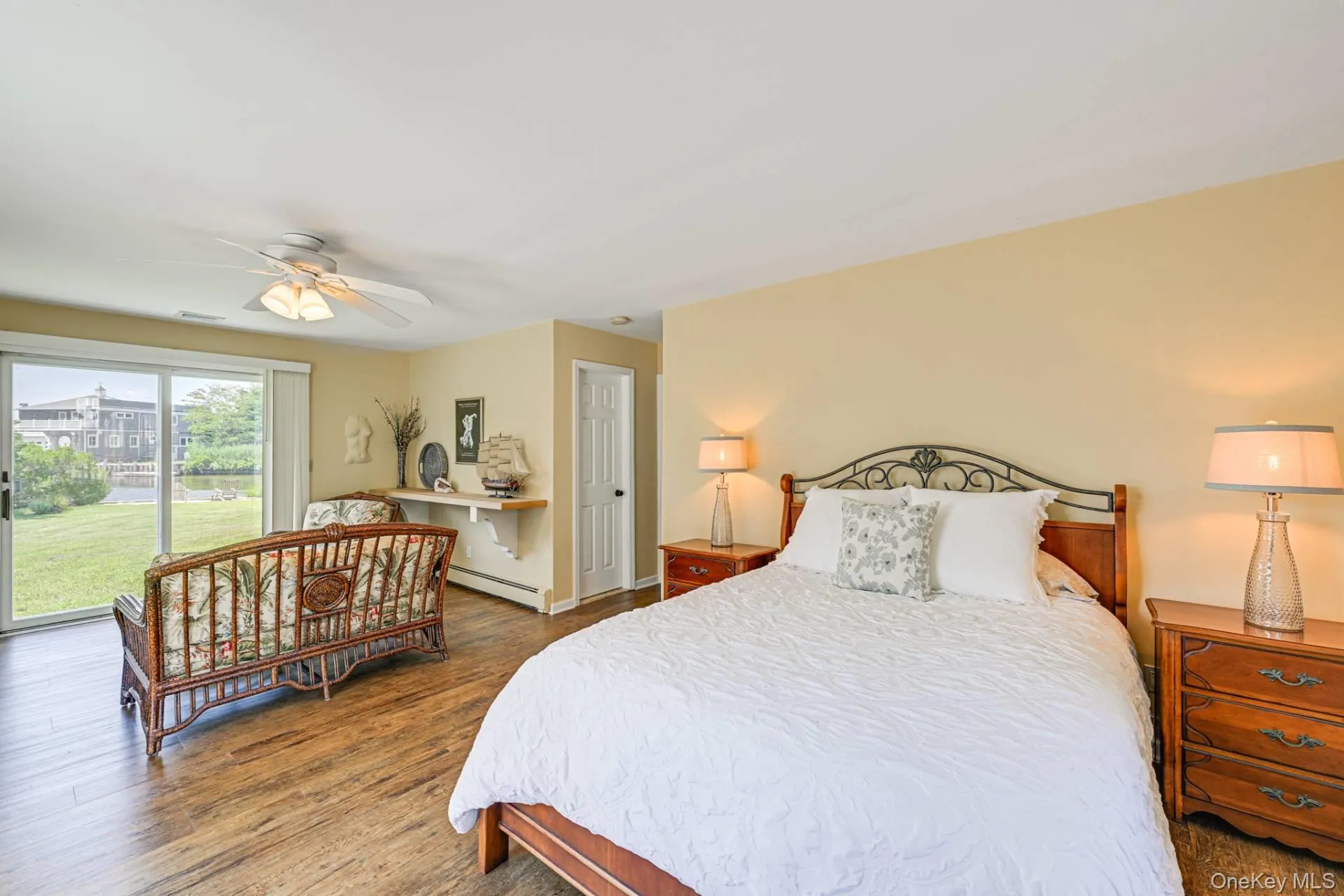 25 Seatuck Lane, Southampton, NY, 3 Bedroom Bedrooms, 5 Room Rooms,2 BathroomBathrooms,Residential Lease,For Rent,Seatuck,0,1062124 25 Seatuck Lane, Southampton, NY, 3 Bedroom Bedrooms, 5 Room Rooms,2 BathroomBathrooms,Residential Lease,For Rent,Seatuck,0,1062124