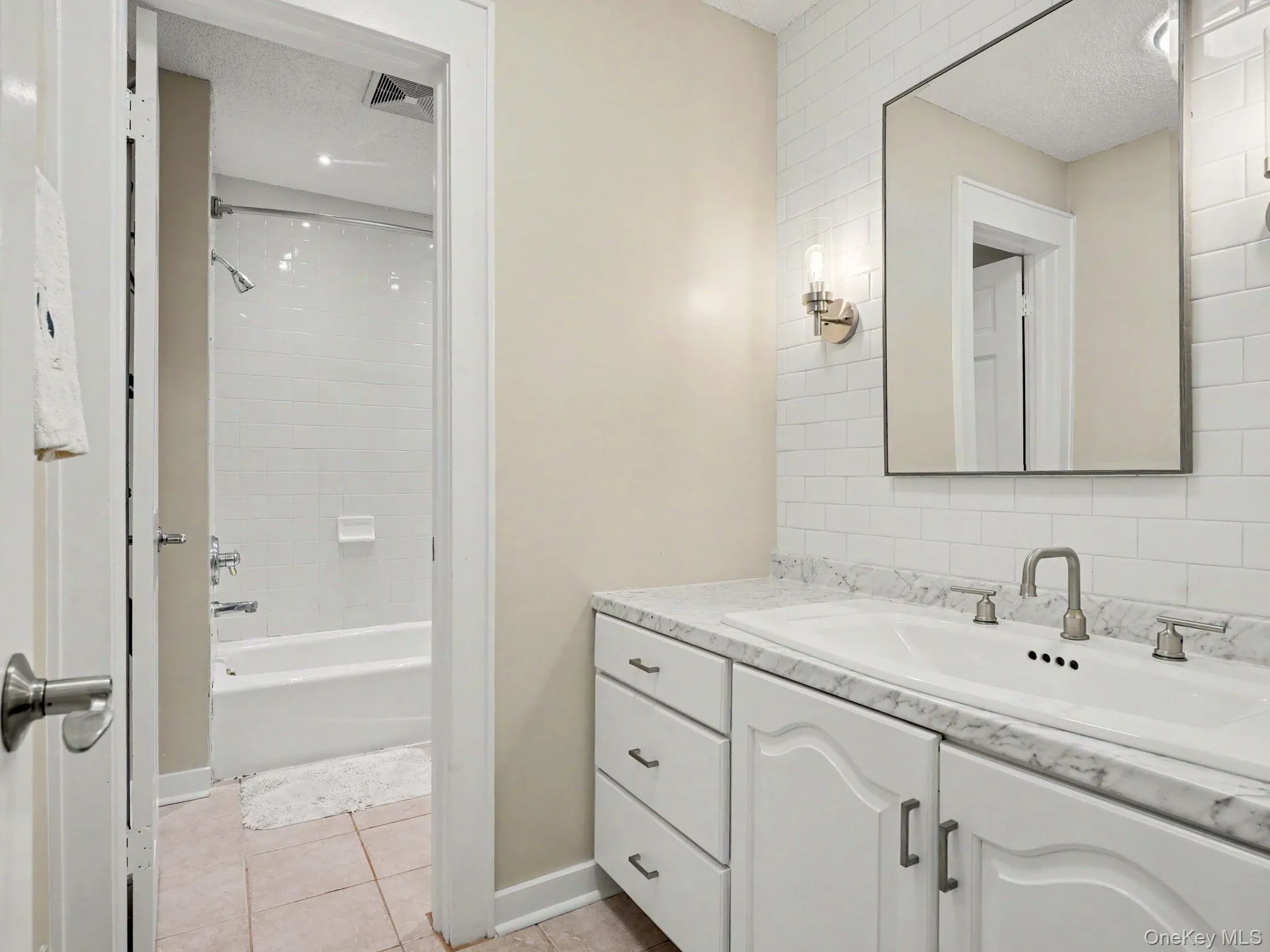 12 Westleigh Court, Carmel, NY, 4 Bedrooms Bedrooms, 11 Rooms Rooms,3 BathroomsBathrooms,Residential,For Rent,Westleigh,0,1062137 12 Westleigh Court, Carmel, NY, 4 Bedrooms Bedrooms, 11 Rooms Rooms,3 BathroomsBathrooms,Residential,For Rent,Westleigh,0,1062137