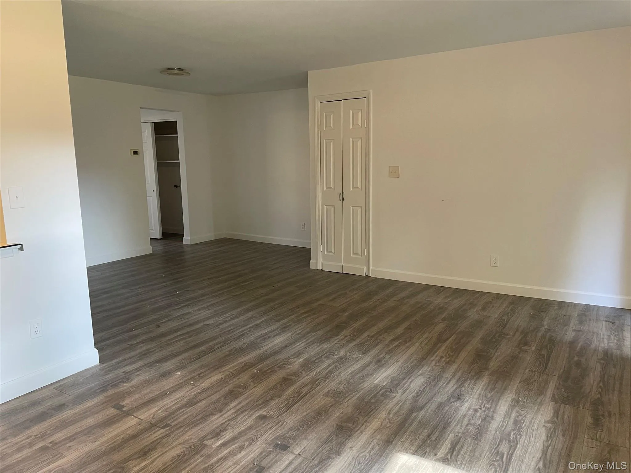 233 Artist Lake Drive, Brookhaven, NY, 1 Bedroom Bedrooms, 4 Rooms Rooms,1 BathroomBathrooms,Residential Lease,For Rent,Artist Lake,0,1062141 233 Artist Lake Drive, Brookhaven, NY, 1 Bedroom Bedrooms, 4 Rooms Rooms,1 BathroomBathrooms,Residential Lease,For Rent,Artist Lake,0,1062141