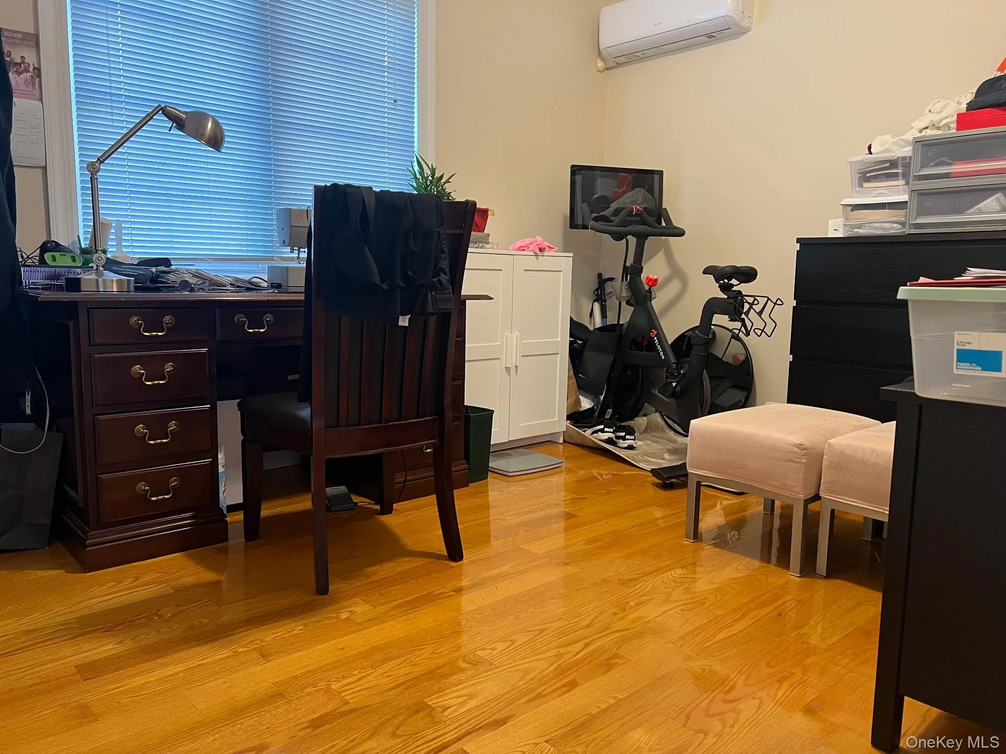6430 231st Street, New York, NY, 3 Bedroom Bedrooms, 7 Room Rooms,2 BathroomBathrooms,Residential Lease,For Rent,231st,0,1062168 6430 231st Street, New York, NY, 3 Bedroom Bedrooms, 7 Room Rooms,2 BathroomBathrooms,Residential Lease,For Rent,231st,0,1062168