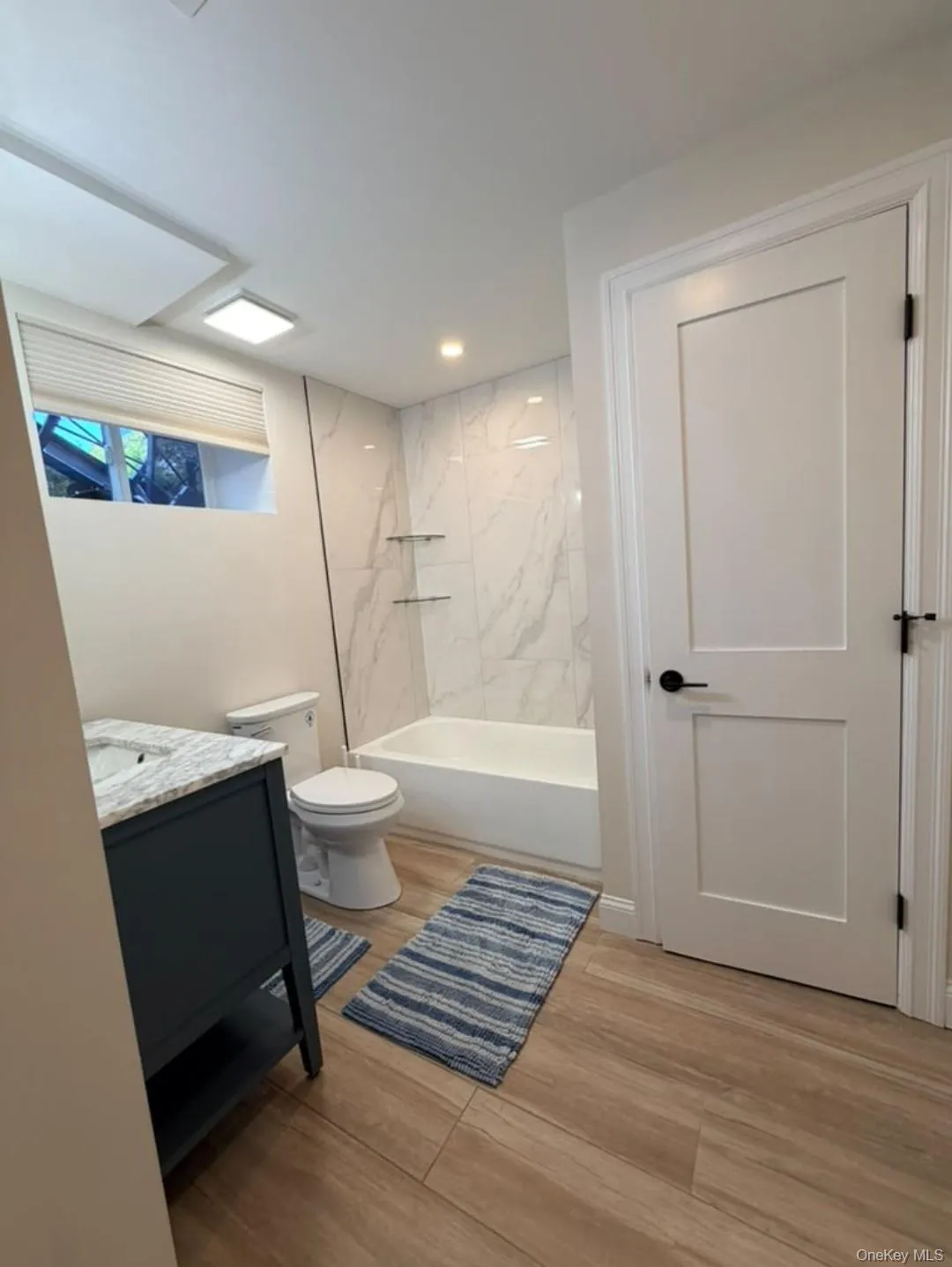 16 Ocean Avenue, Southampton, NY, 1 Bedroom Bedrooms, 4 Room Rooms,1 BathroomBathrooms,Residential Lease,For Rent,Ocean,0,1062183 16 Ocean Avenue, Southampton, NY, 1 Bedroom Bedrooms, 4 Room Rooms,1 BathroomBathrooms,Residential Lease,For Rent,Ocean,0,1062183