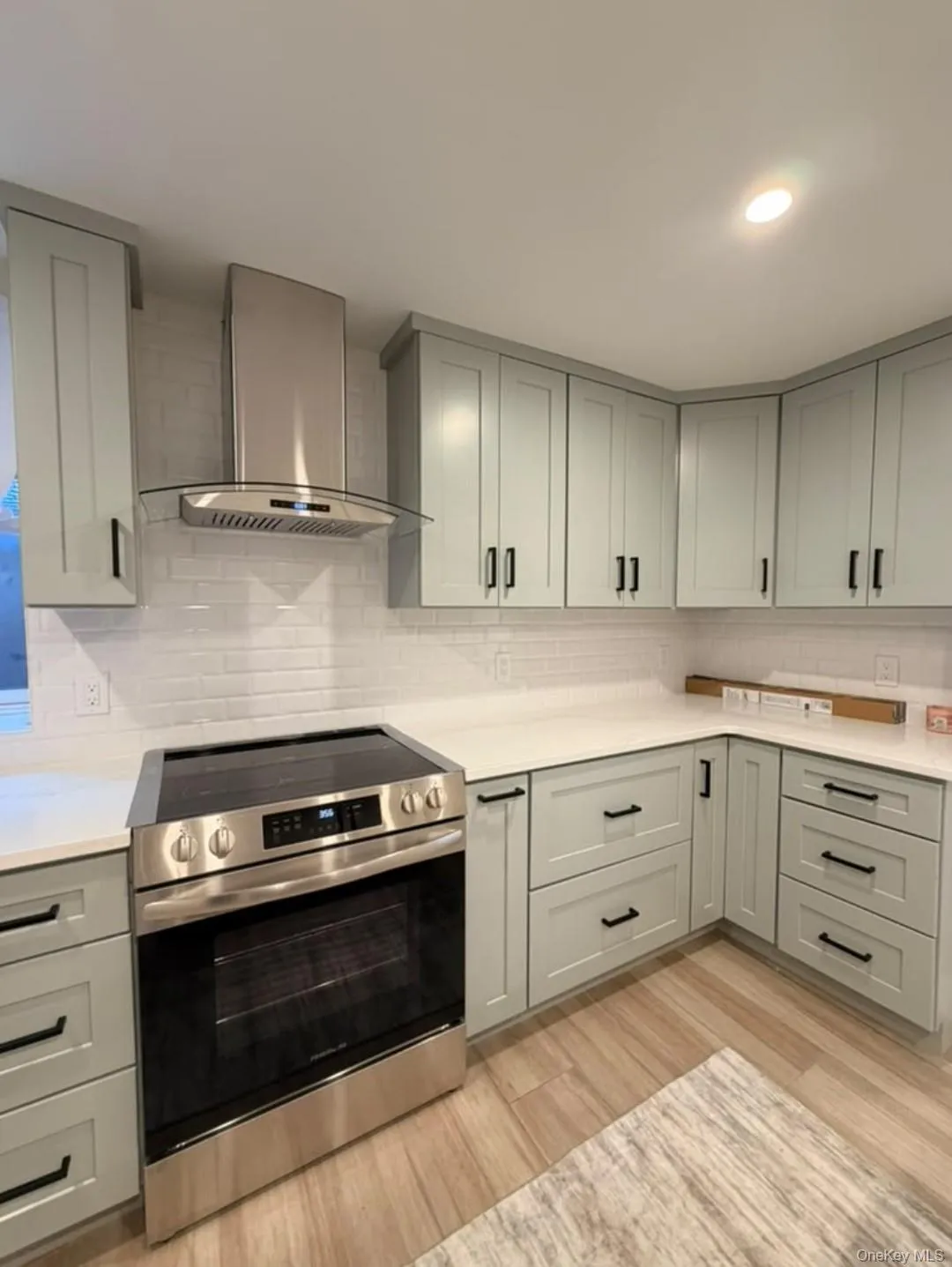 16 Ocean Avenue, Southampton, NY, 1 Bedroom Bedrooms, 4 Room Rooms,1 BathroomBathrooms,Residential Lease,For Rent,Ocean,0,1062183 16 Ocean Avenue, Southampton, NY, 1 Bedroom Bedrooms, 4 Room Rooms,1 BathroomBathrooms,Residential Lease,For Rent,Ocean,0,1062183