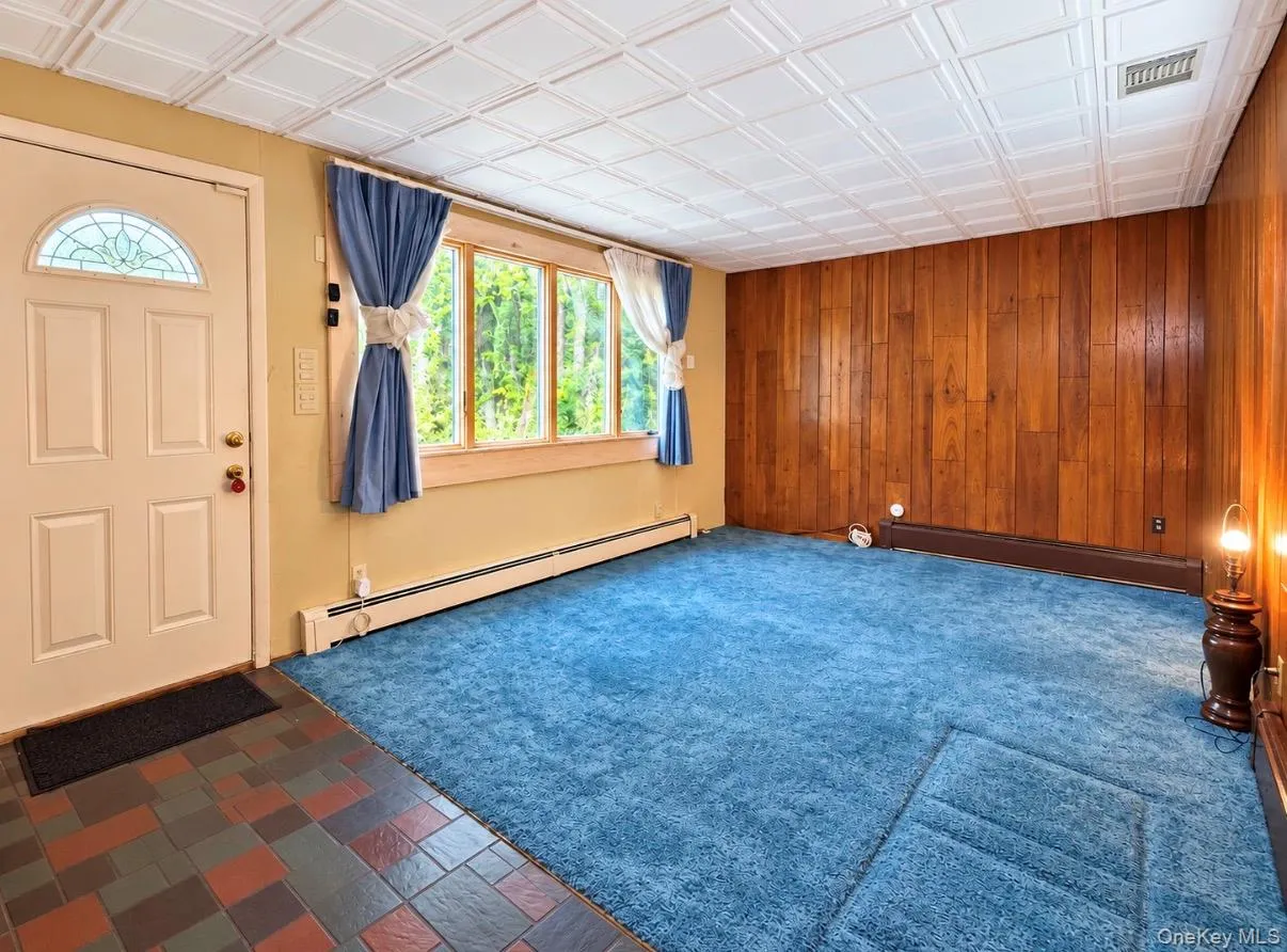 140 Hallock Landing Road, Brookhaven, NY, 4 Bedrooms Bedrooms, 7 Rooms Rooms,2 BathroomsBathrooms,Residential,For Rent,Hallock Landing,0,1062188 140 Hallock Landing Road, Brookhaven, NY, 4 Bedrooms Bedrooms, 7 Rooms Rooms,2 BathroomsBathrooms,Residential,For Rent,Hallock Landing,0,1062188