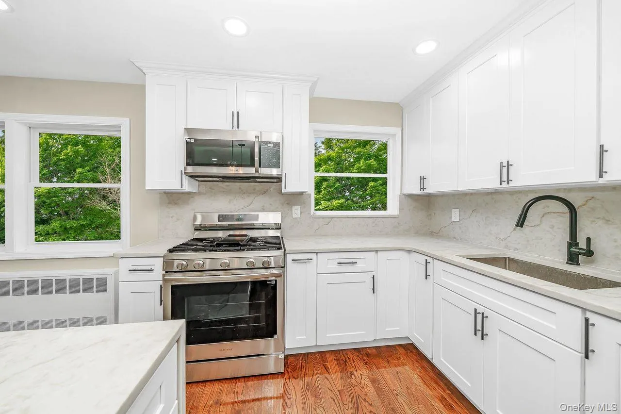 20 Ford Drive, Oyster Bay, NY, 5 Bedrooms Bedrooms, 13 Rooms Rooms,2 BathroomsBathrooms,Residential,For Rent,Ford,0,1062199 20 Ford Drive, Oyster Bay, NY, 5 Bedrooms Bedrooms, 13 Rooms Rooms,2 BathroomsBathrooms,Residential,For Rent,Ford,0,1062199