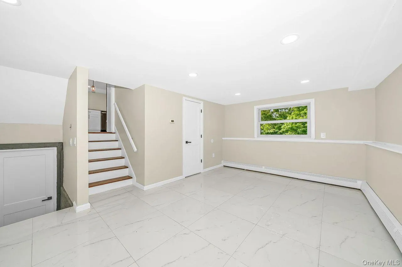 20 Ford Drive, Oyster Bay, NY, 5 Bedrooms Bedrooms, 13 Rooms Rooms,2 BathroomsBathrooms,Residential,For Rent,Ford,0,1062199 20 Ford Drive, Oyster Bay, NY, 5 Bedrooms Bedrooms, 13 Rooms Rooms,2 BathroomsBathrooms,Residential,For Rent,Ford,0,1062199
