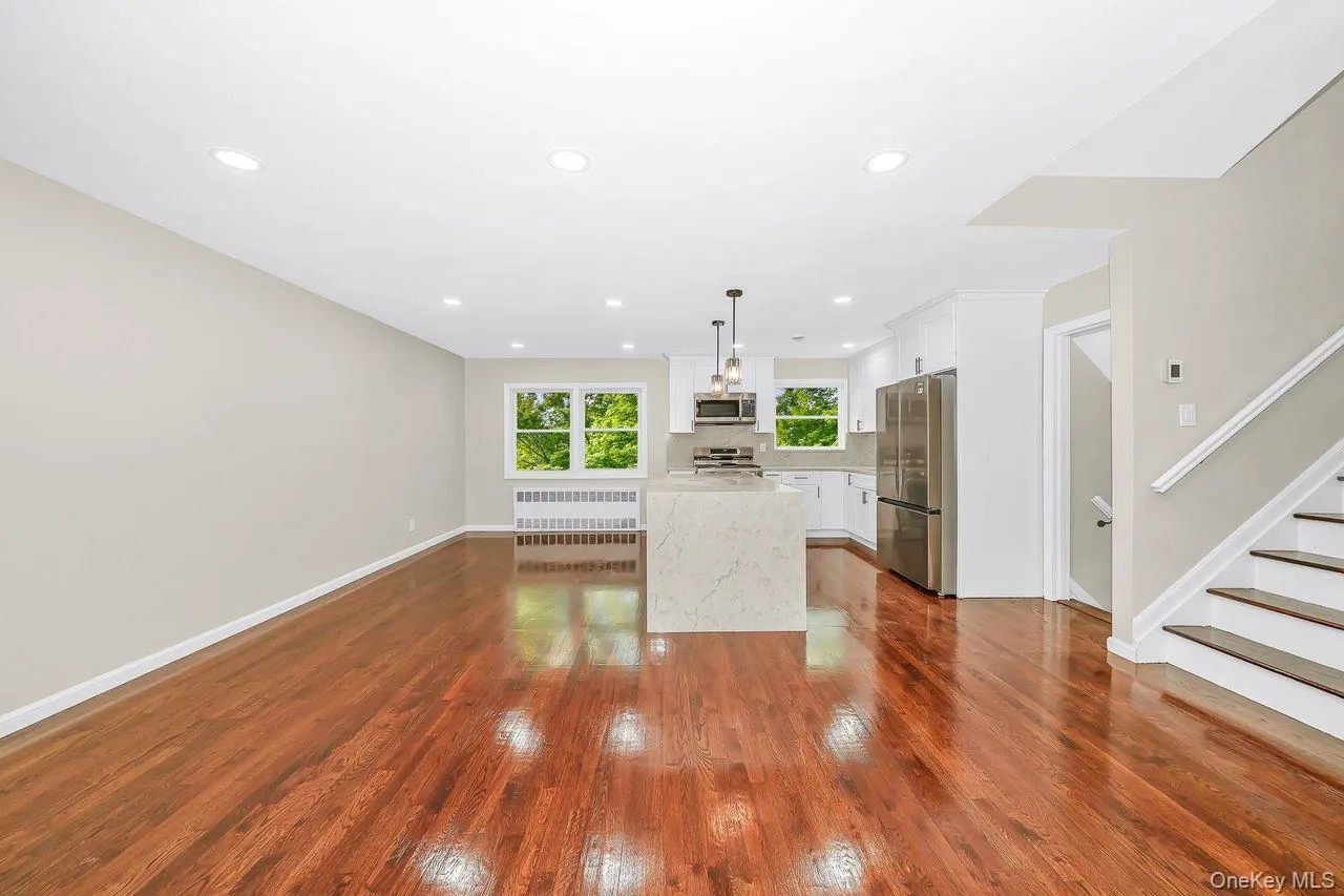 20 Ford Drive, Oyster Bay, NY, 5 Bedrooms Bedrooms, 13 Rooms Rooms,2 BathroomsBathrooms,Residential,For Rent,Ford,0,1062199 20 Ford Drive, Oyster Bay, NY, 5 Bedrooms Bedrooms, 13 Rooms Rooms,2 BathroomsBathrooms,Residential,For Rent,Ford,0,1062199