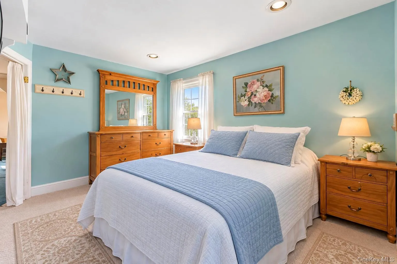 48 Hart Avenue, Southampton, NY, 3 Bedrooms Bedrooms, 6 Rooms Rooms,1 BathroomBathrooms,Residential,For Rent,Hart,0,1062200 48 Hart Avenue, Southampton, NY, 3 Bedrooms Bedrooms, 6 Rooms Rooms,1 BathroomBathrooms,Residential,For Rent,Hart,0,1062200