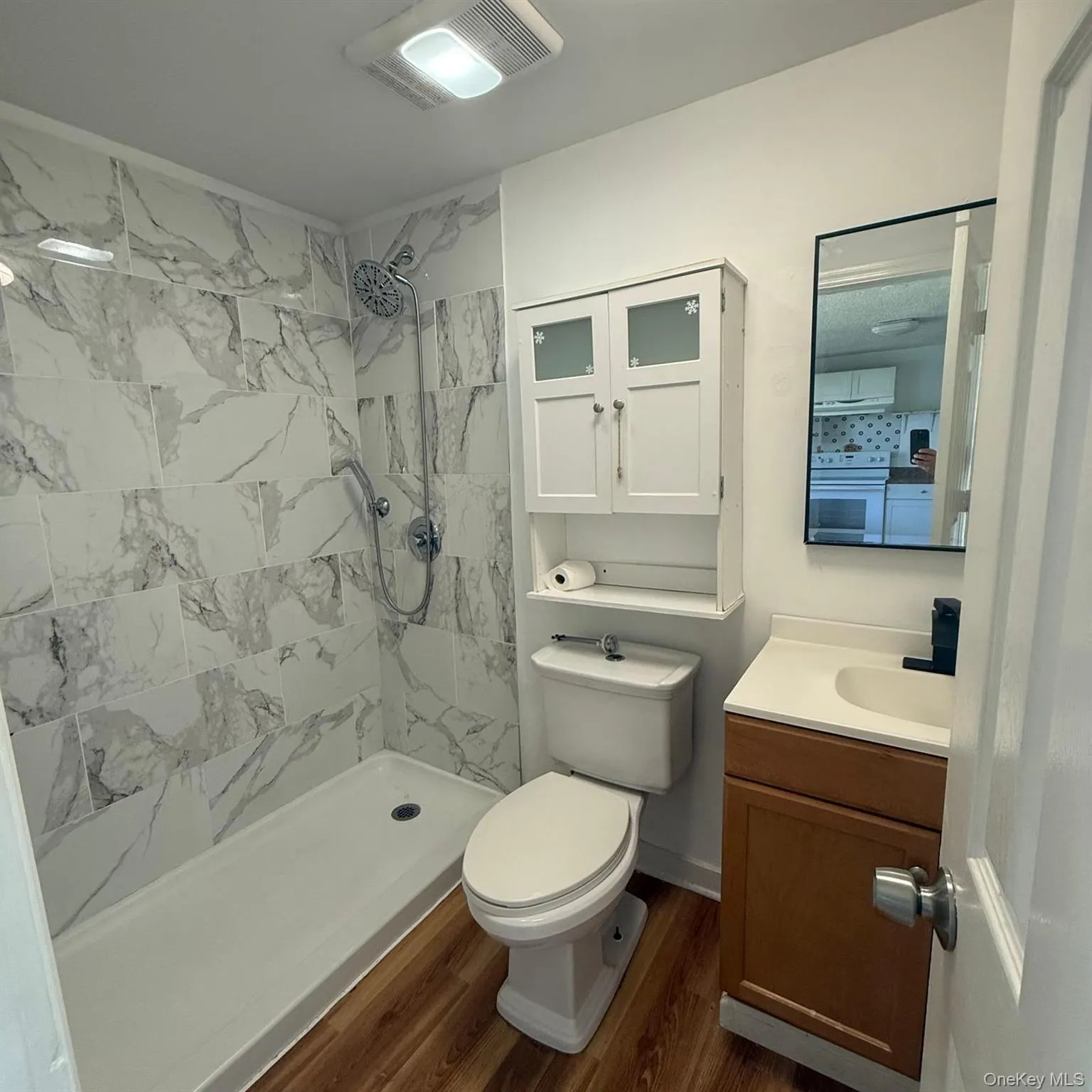 23 Ash Drive, Brookhaven, NY, 6 Bedrooms Bedrooms, 11 Rooms Rooms,3 BathroomsBathrooms,Residential,For Rent,Ash,0,1062201 23 Ash Drive, Brookhaven, NY, 6 Bedrooms Bedrooms, 11 Rooms Rooms,3 BathroomsBathrooms,Residential,For Rent,Ash,0,1062201