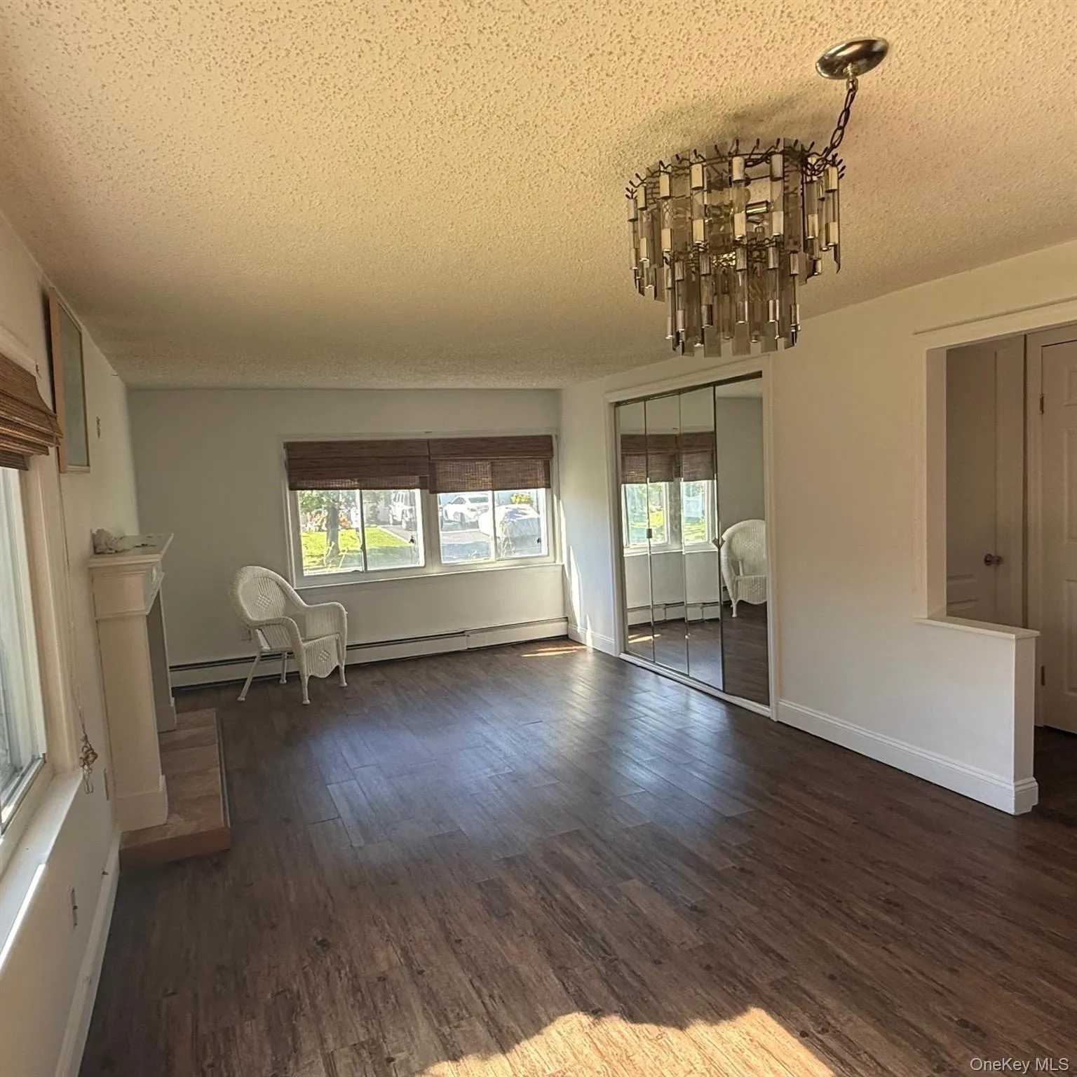 23 Ash Drive, Brookhaven, NY, 6 Bedrooms Bedrooms, 11 Rooms Rooms,3 BathroomsBathrooms,Residential,For Rent,Ash,0,1062201 23 Ash Drive, Brookhaven, NY, 6 Bedrooms Bedrooms, 11 Rooms Rooms,3 BathroomsBathrooms,Residential,For Rent,Ash,0,1062201