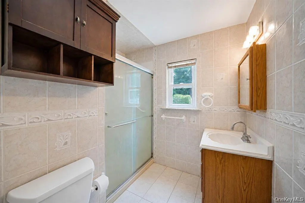 12 Beecher Street, Brookhaven, NY, 3 Bedrooms Bedrooms, 9 Rooms Rooms,2 BathroomsBathrooms,Residential,For Rent,Beecher,0,1062205 12 Beecher Street, Brookhaven, NY, 3 Bedrooms Bedrooms, 9 Rooms Rooms,2 BathroomsBathrooms,Residential,For Rent,Beecher,0,1062205