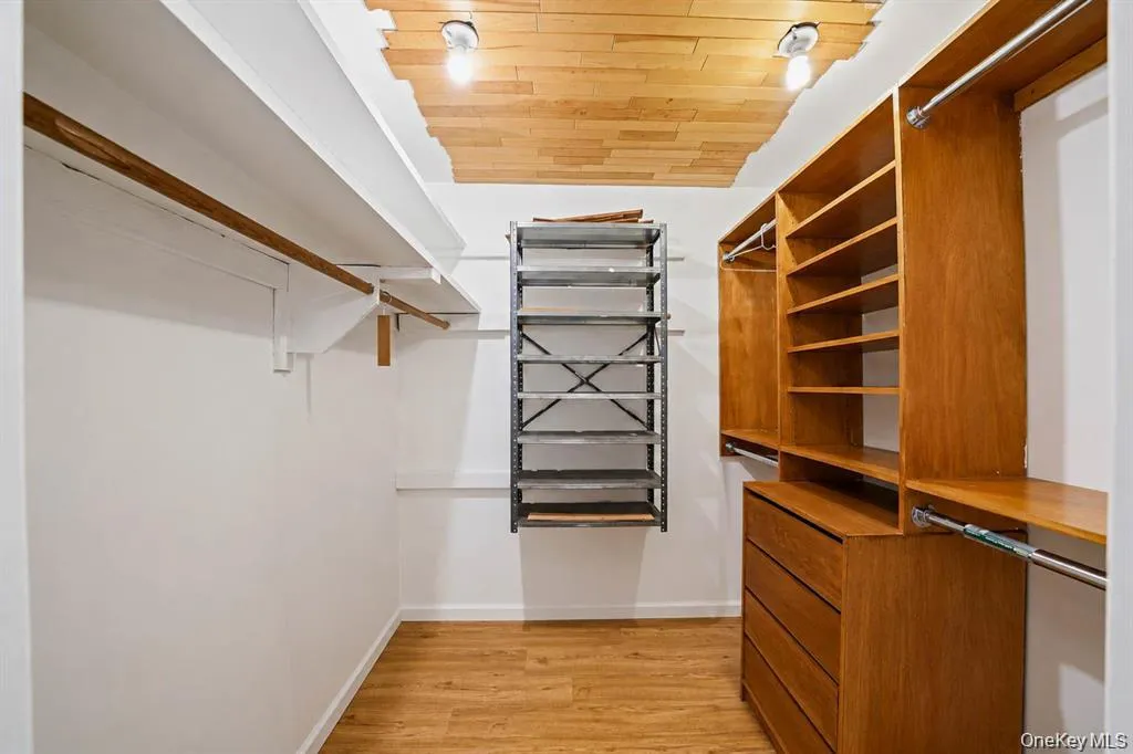 12 Beecher Street, Brookhaven, NY, 3 Bedrooms Bedrooms, 9 Rooms Rooms,2 BathroomsBathrooms,Residential,For Rent,Beecher,0,1062205 12 Beecher Street, Brookhaven, NY, 3 Bedrooms Bedrooms, 9 Rooms Rooms,2 BathroomsBathrooms,Residential,For Rent,Beecher,0,1062205
