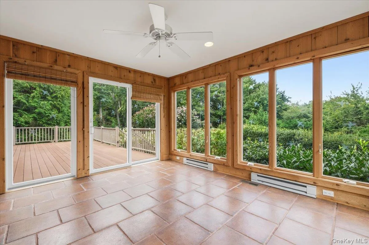 2785 Noyack Road, Southampton, New York 11963
