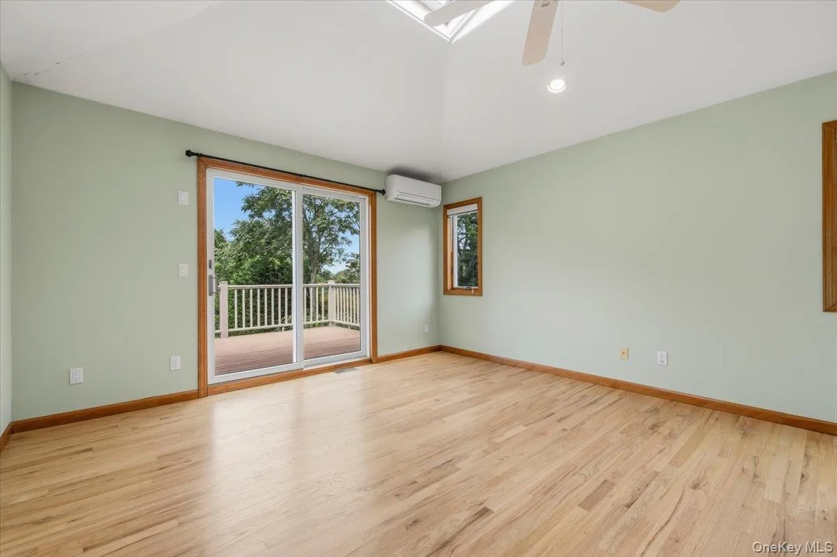 2785 Noyack Road, Southampton, New York 11963