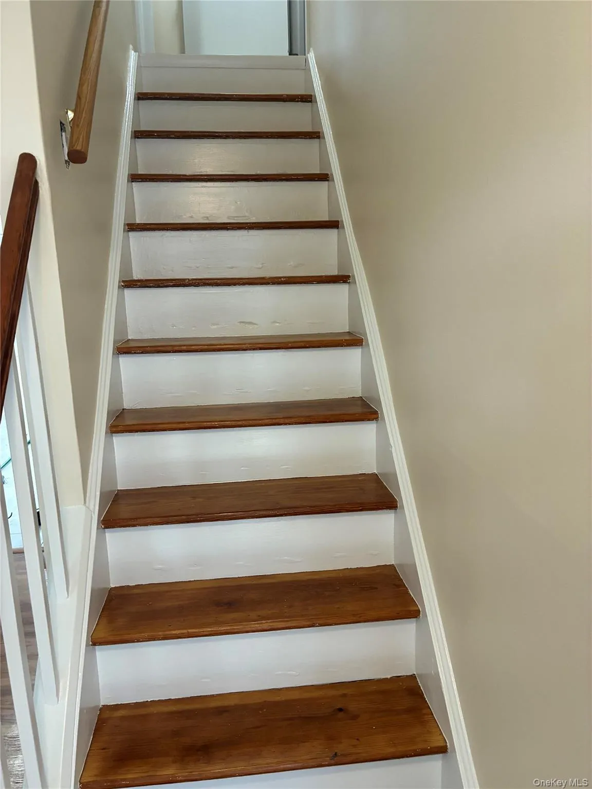 904 11th Street, West Babylon, NY, 5 Bedroom Bedrooms, 9 Room Rooms,2 BathroomBathrooms,Residential Lease,For Rent,11th,0,1062218 904 11th Street, West Babylon, NY, 5 Bedroom Bedrooms, 9 Room Rooms,2 BathroomBathrooms,Residential Lease,For Rent,11th,0,1062218