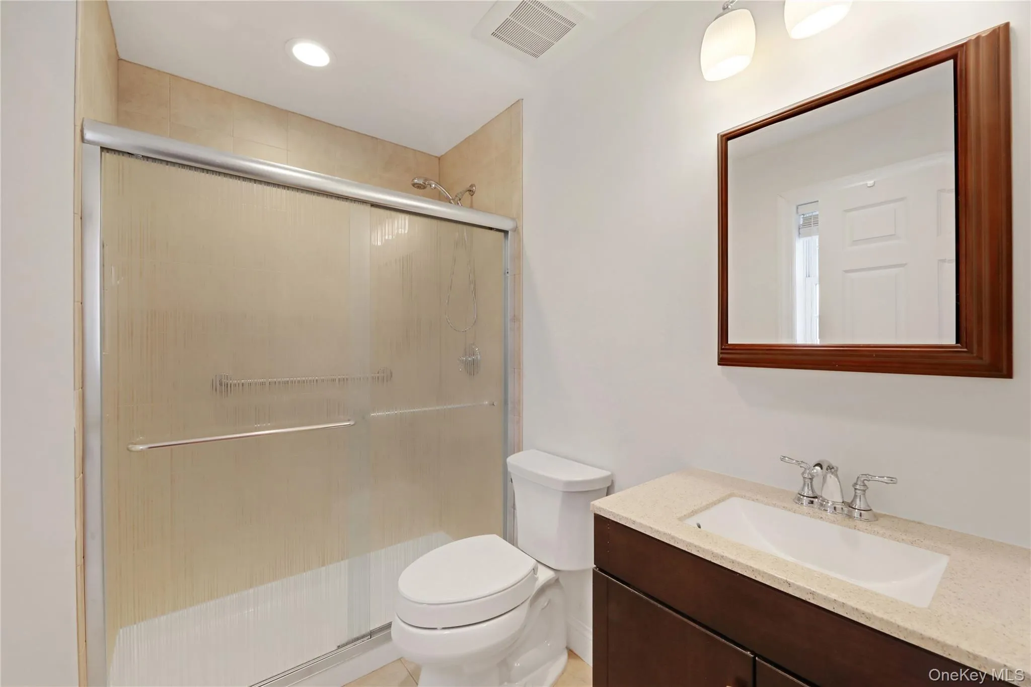 370 Rider Avenue, Brookhaven, NY, 3 Bedrooms Bedrooms, 7 Rooms Rooms,2 BathroomsBathrooms,Residential,For Rent,Rider,0,1062224 370 Rider Avenue, Brookhaven, NY, 3 Bedrooms Bedrooms, 7 Rooms Rooms,2 BathroomsBathrooms,Residential,For Rent,Rider,0,1062224