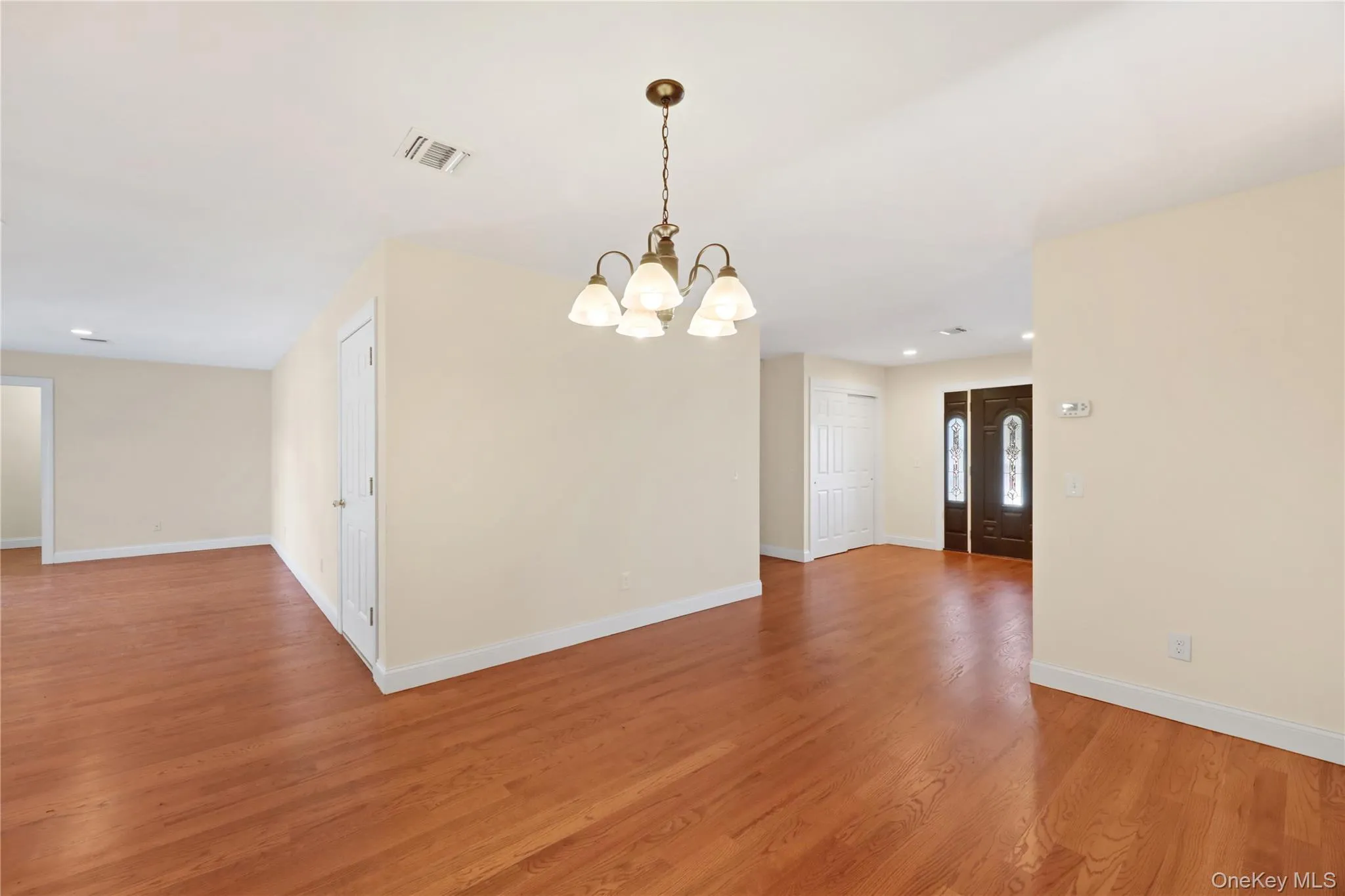 370 Rider Avenue, Brookhaven, NY, 3 Bedrooms Bedrooms, 7 Rooms Rooms,2 BathroomsBathrooms,Residential,For Rent,Rider,0,1062224 370 Rider Avenue, Brookhaven, NY, 3 Bedrooms Bedrooms, 7 Rooms Rooms,2 BathroomsBathrooms,Residential,For Rent,Rider,0,1062224