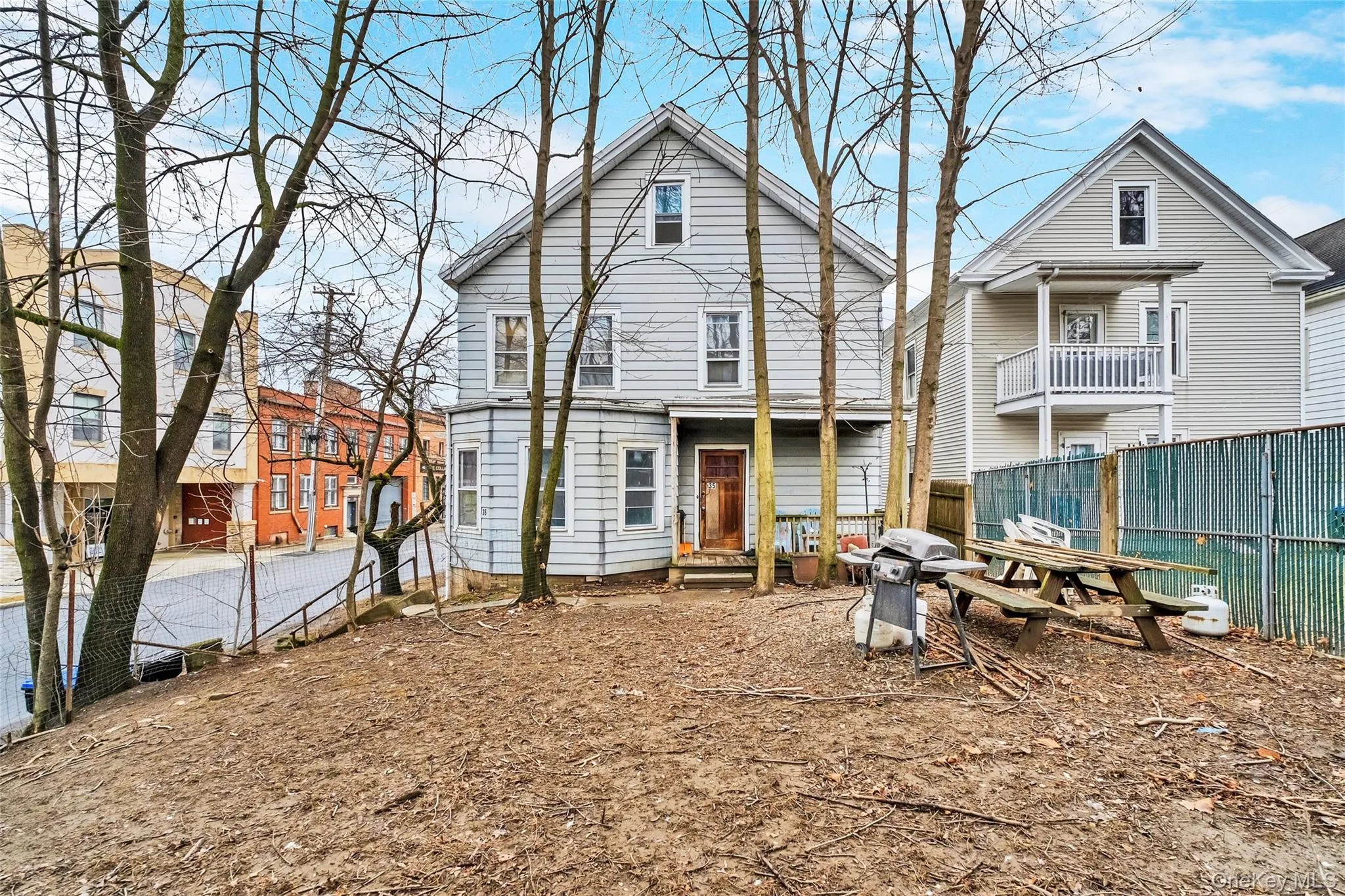 16 Park Place, Poughkeepsie, NY, 3 Bedroom Bedrooms, 6 Room Rooms,1 BathroomBathrooms,Residential Lease,For Rent,Park,0,1062227 16 Park Place, Poughkeepsie, NY, 3 Bedroom Bedrooms, 6 Room Rooms,1 BathroomBathrooms,Residential Lease,For Rent,Park,0,1062227