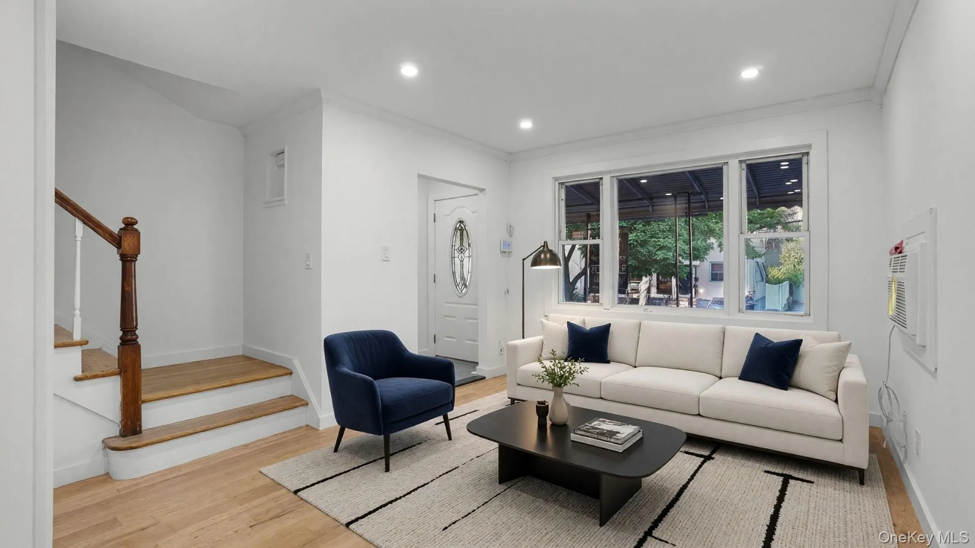 4135 Murdock Avenue, New York, NY, 3 Bedrooms Bedrooms, 6 Rooms Rooms,2 BathroomsBathrooms,Residential,For Rent,Murdock,0,1062230 4135 Murdock Avenue, New York, NY, 3 Bedrooms Bedrooms, 6 Rooms Rooms,2 BathroomsBathrooms,Residential,For Rent,Murdock,0,1062230