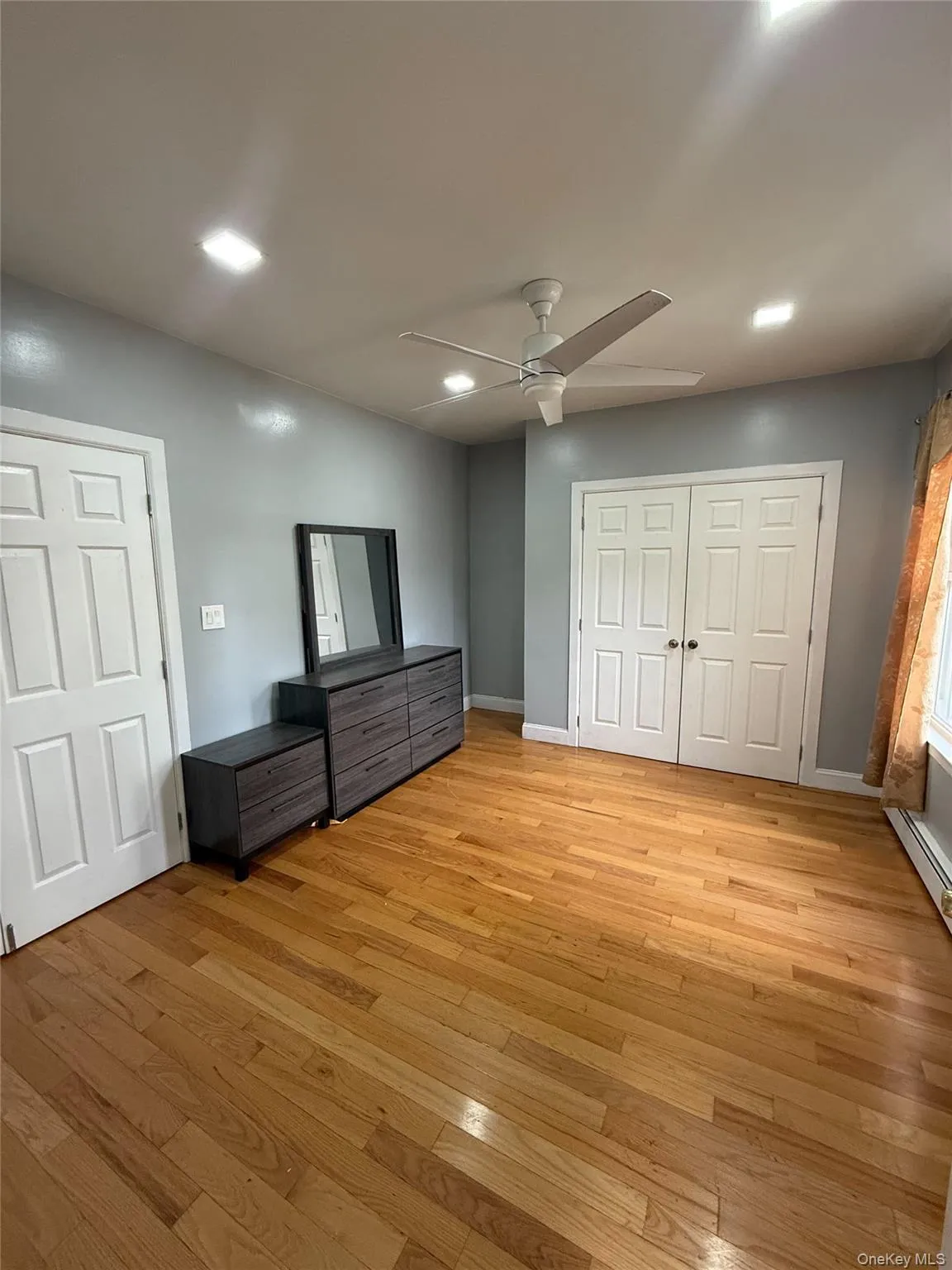 51 Depan Avenue, Hempstead, NY, 2 Bedroom Bedrooms, 5 Room Rooms,1 BathroomBathrooms,Residential Lease,For Rent,Depan,0,1062239 51 Depan Avenue, Hempstead, NY, 2 Bedroom Bedrooms, 5 Room Rooms,1 BathroomBathrooms,Residential Lease,For Rent,Depan,0,1062239