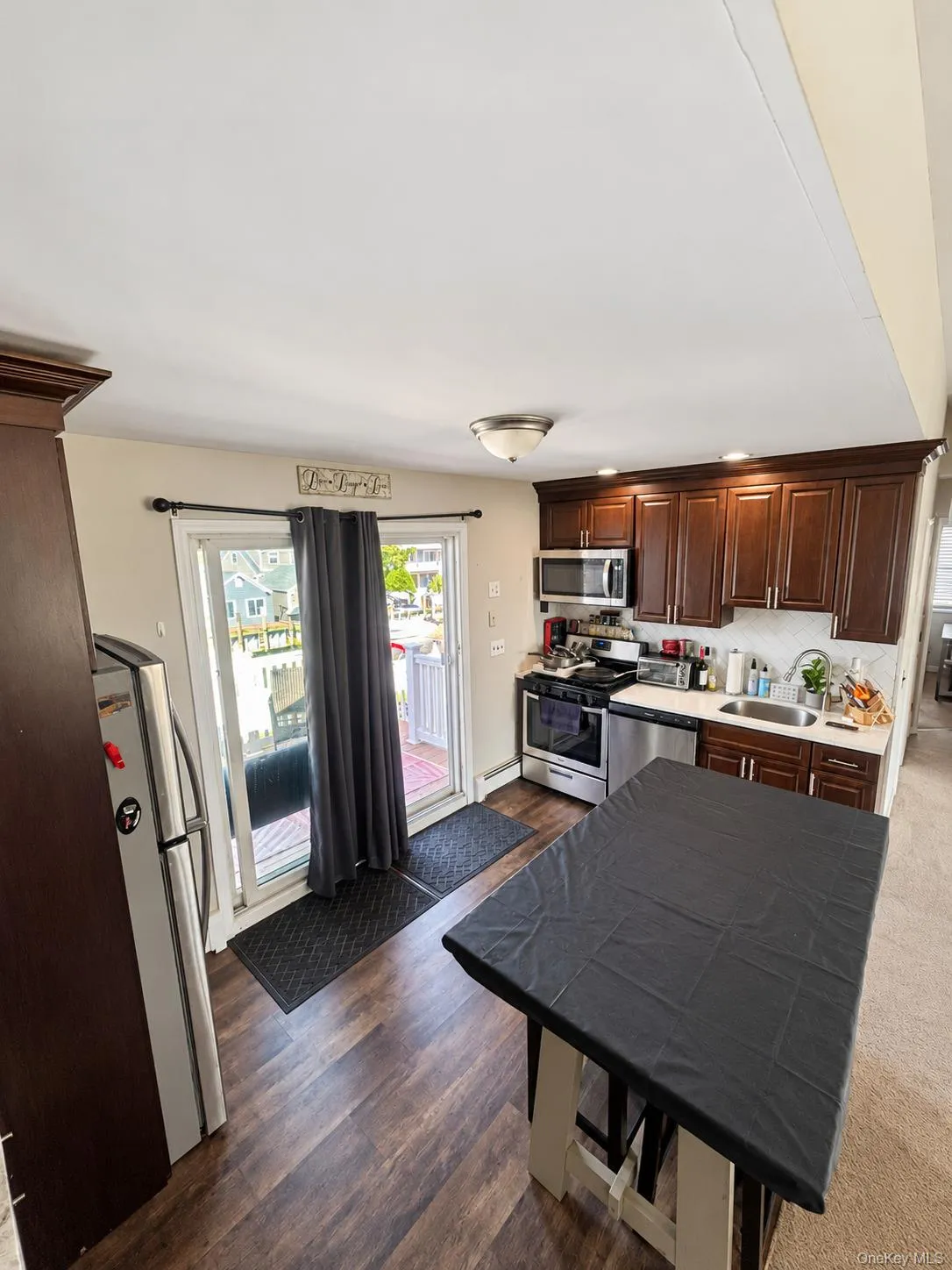 5 Irving Road, Babylon, NY, 1 Bedroom Bedrooms, 4 Room Rooms,1 BathroomBathrooms,Residential Lease,For Rent,Irving,0,1062245 5 Irving Road, Babylon, NY, 1 Bedroom Bedrooms, 4 Room Rooms,1 BathroomBathrooms,Residential Lease,For Rent,Irving,0,1062245