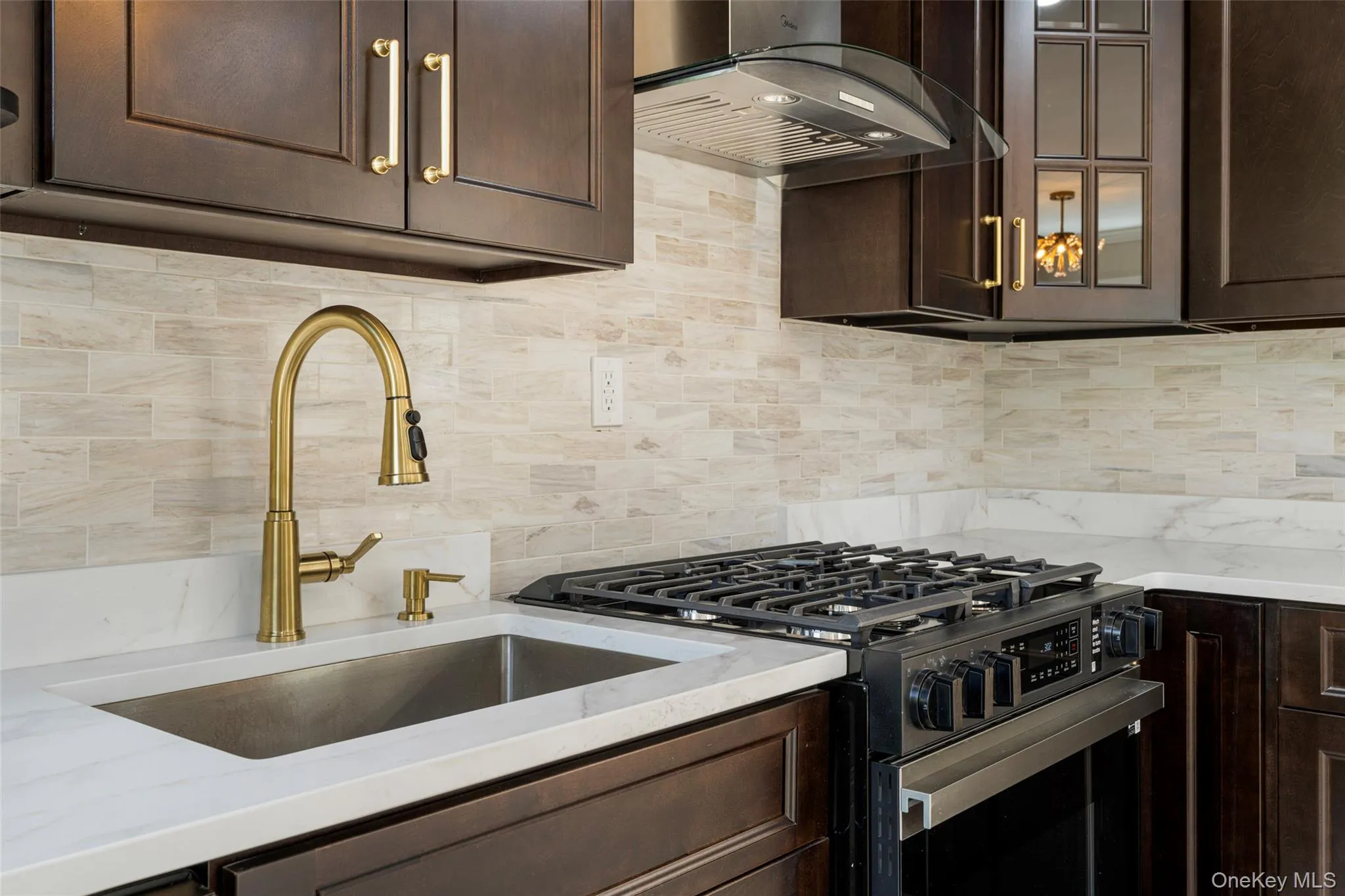 105 Third Avenue, Pelham, NY, 4 Bedrooms Bedrooms, 7 Rooms Rooms,2 BathroomsBathrooms,Residential Lease,For Rent,Third,0,1062248 105 Third Avenue, Pelham, NY, 4 Bedrooms Bedrooms, 7 Rooms Rooms,2 BathroomsBathrooms,Residential Lease,For Rent,Third,0,1062248