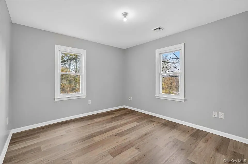 77 Randall Street, Warwick (town), NY, 1 Bedroom Bedrooms, 3 Rooms Rooms,1 BathroomBathrooms,Residential Lease,For Rent,Randall,0,1062254 77 Randall Street, Warwick (town), NY, 1 Bedroom Bedrooms, 3 Rooms Rooms,1 BathroomBathrooms,Residential Lease,For Rent,Randall,0,1062254