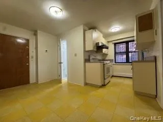 161-34 28th Avenue, New York, NY, 1 Bedroom Bedrooms, 3 Room Rooms,1 BathroomBathrooms,Residential Lease,For Rent,28th,0,1062261 161-34 28th Avenue, New York, NY, 1 Bedroom Bedrooms, 3 Room Rooms,1 BathroomBathrooms,Residential Lease,For Rent,28th,0,1062261