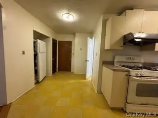 161-34 28th Avenue, New York, NY, 1 Bedroom Bedrooms, 3 Room Rooms,1 BathroomBathrooms,Residential Lease,For Rent,28th,0,1062261 161-34 28th Avenue, New York, NY, 1 Bedroom Bedrooms, 3 Room Rooms,1 BathroomBathrooms,Residential Lease,For Rent,28th,0,1062261