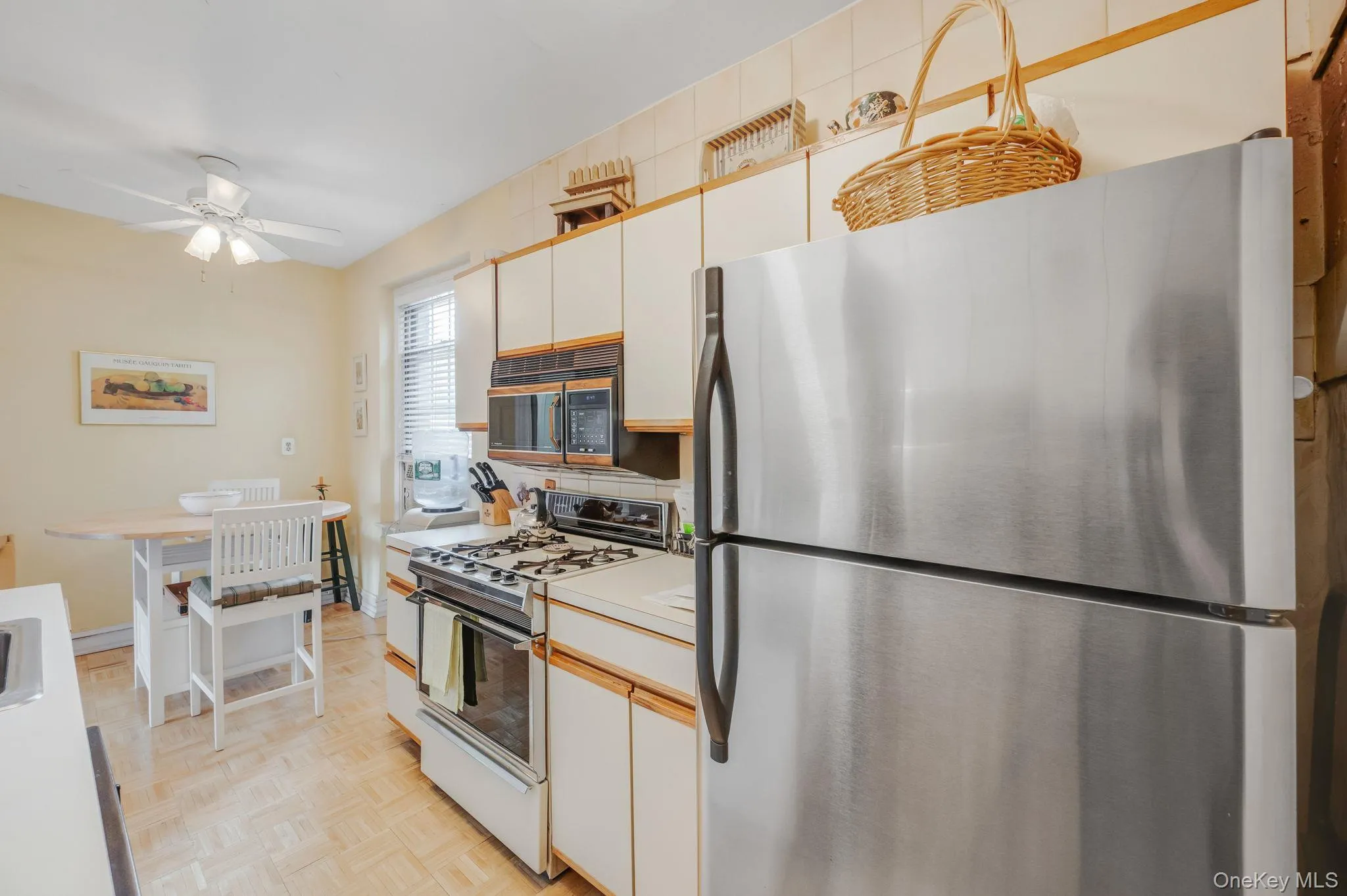 109-14 Ascan Avenue, New York, NY, 2 Bedroom Bedrooms, 5 Room Rooms,1 BathroomBathrooms,Residential Lease,For Rent,Ascan,0,1062262 109-14 Ascan Avenue, New York, NY, 2 Bedroom Bedrooms, 5 Room Rooms,1 BathroomBathrooms,Residential Lease,For Rent,Ascan,0,1062262