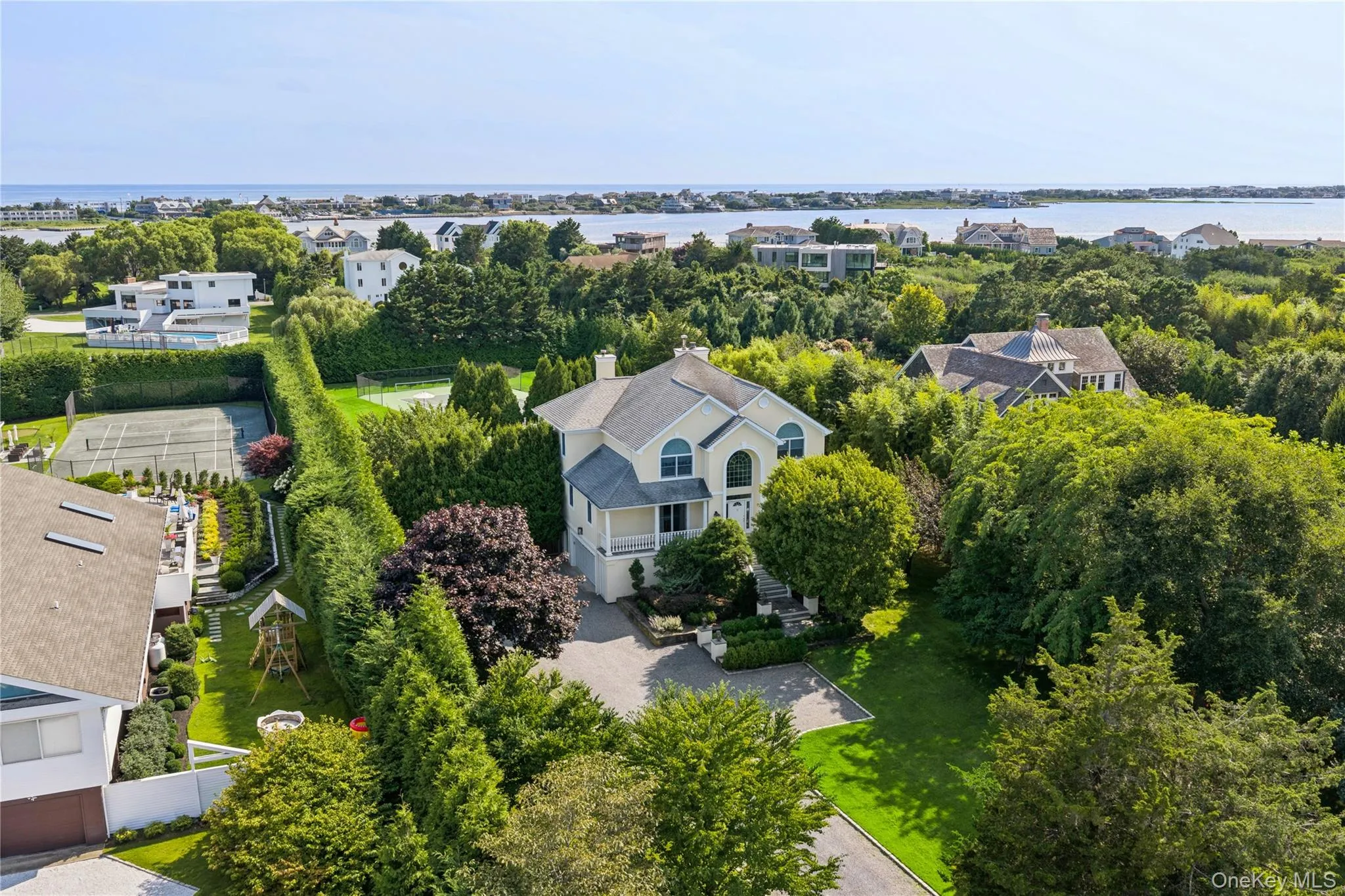 7 Stillwaters Lane, Southampton, NY, 6 Bedroom Bedrooms, 12 Room Rooms,4 BathroomBathrooms,Residential Lease,For Rent,Stillwaters,0,1062265 7 Stillwaters Lane, Southampton, NY, 6 Bedroom Bedrooms, 12 Room Rooms,4 BathroomBathrooms,Residential Lease,For Rent,Stillwaters,0,1062265