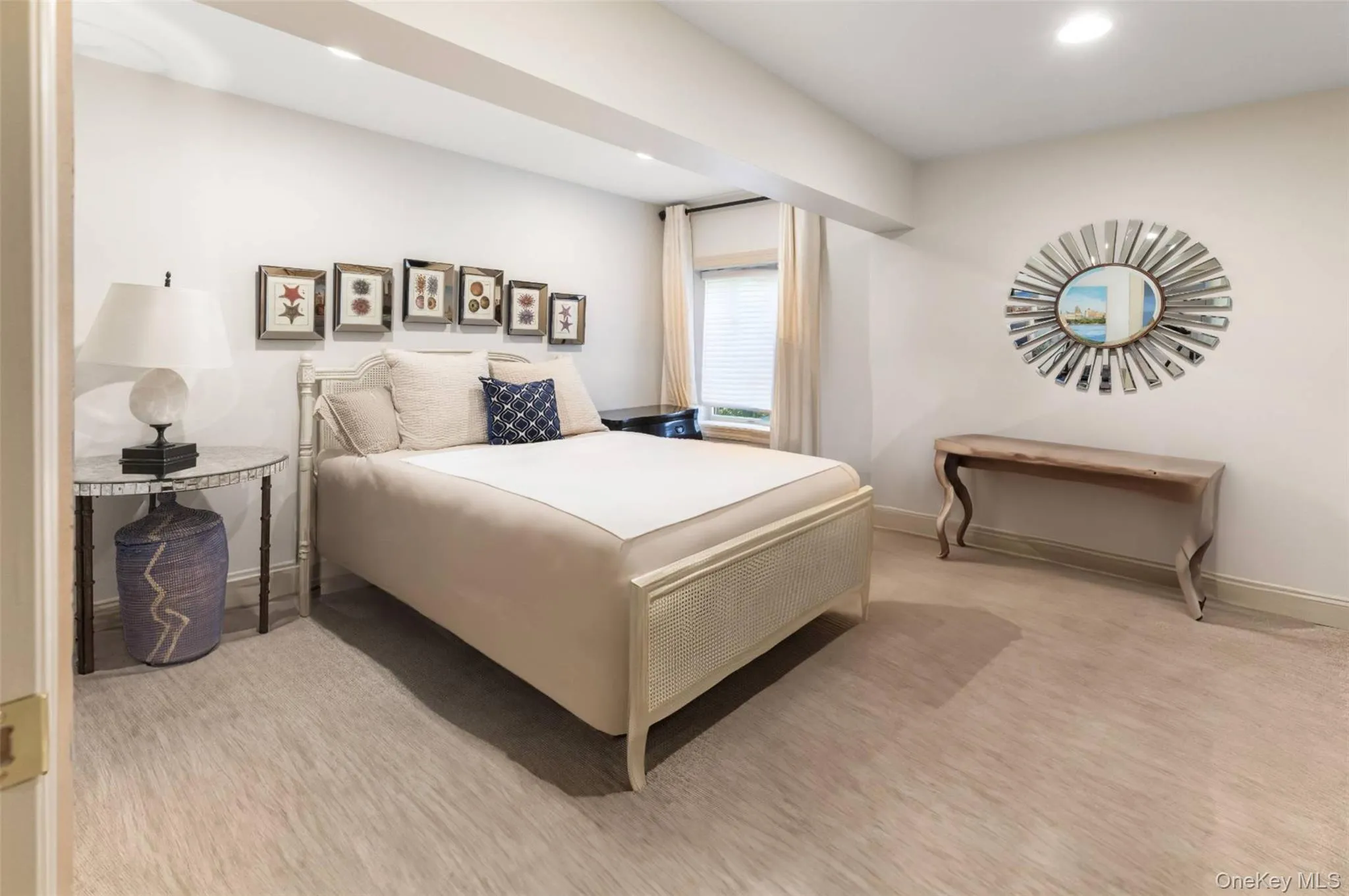 7 Stillwaters Lane, Southampton, NY, 6 Bedroom Bedrooms, 12 Room Rooms,4 BathroomBathrooms,Residential Lease,For Rent,Stillwaters,0,1062265 7 Stillwaters Lane, Southampton, NY, 6 Bedroom Bedrooms, 12 Room Rooms,4 BathroomBathrooms,Residential Lease,For Rent,Stillwaters,0,1062265