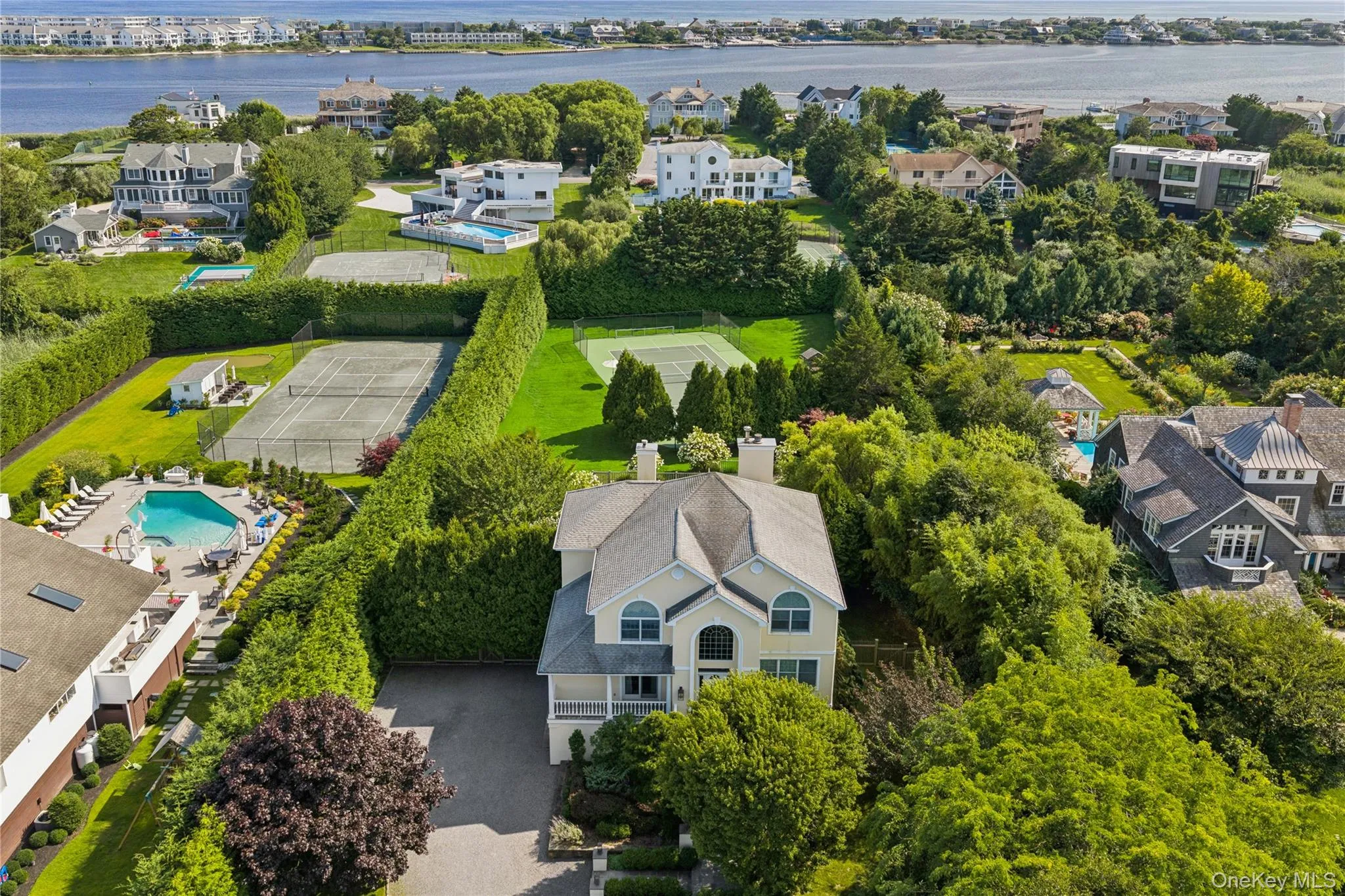 7 Stillwaters Lane, Southampton, NY, 6 Bedroom Bedrooms, 12 Room Rooms,4 BathroomBathrooms,Residential Lease,For Rent,Stillwaters,0,1062265 7 Stillwaters Lane, Southampton, NY, 6 Bedroom Bedrooms, 12 Room Rooms,4 BathroomBathrooms,Residential Lease,For Rent,Stillwaters,0,1062265