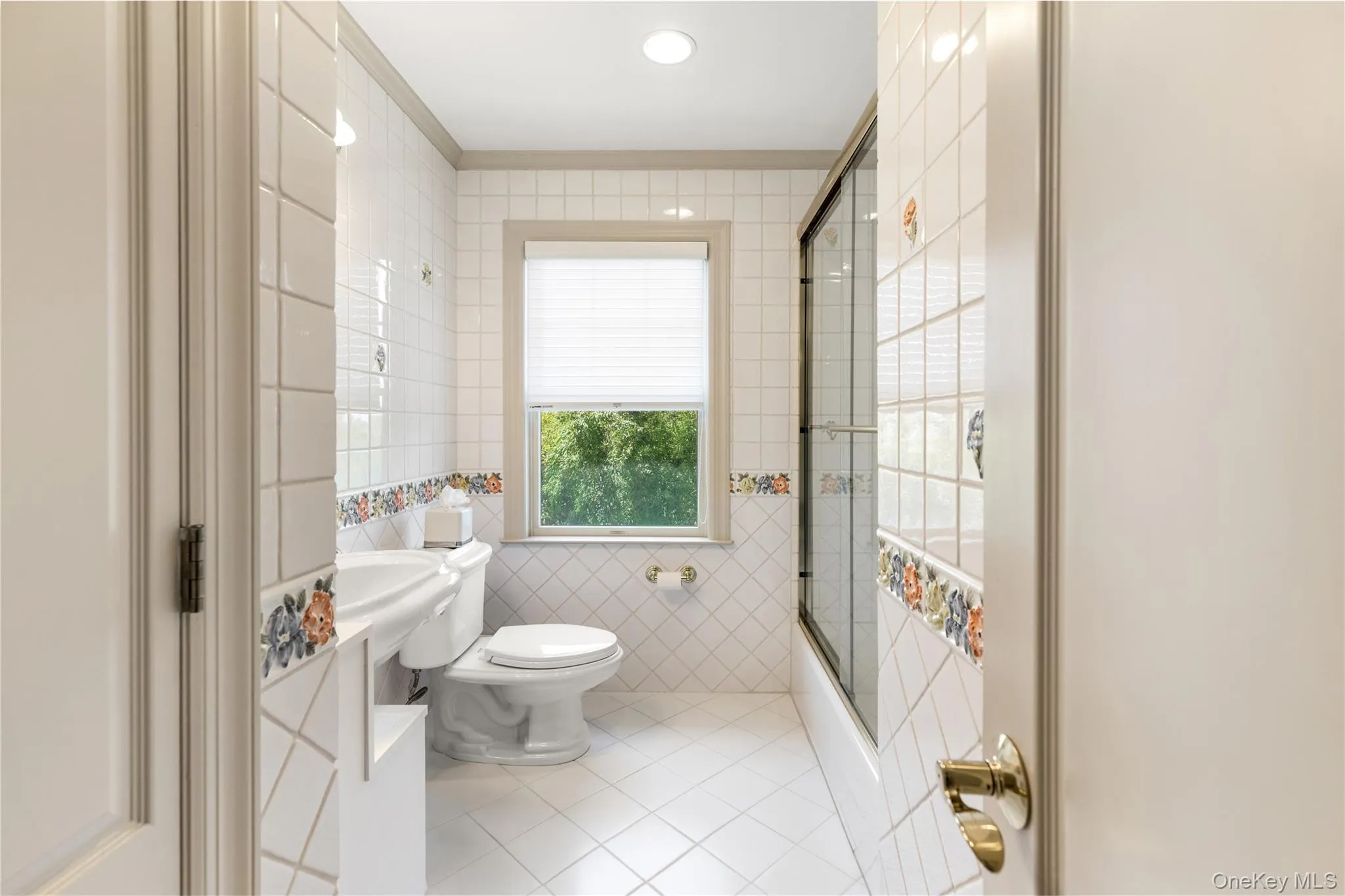 7 Stillwaters Lane, Southampton, NY, 6 Bedroom Bedrooms, 12 Room Rooms,4 BathroomBathrooms,Residential Lease,For Rent,Stillwaters,0,1062265 7 Stillwaters Lane, Southampton, NY, 6 Bedroom Bedrooms, 12 Room Rooms,4 BathroomBathrooms,Residential Lease,For Rent,Stillwaters,0,1062265