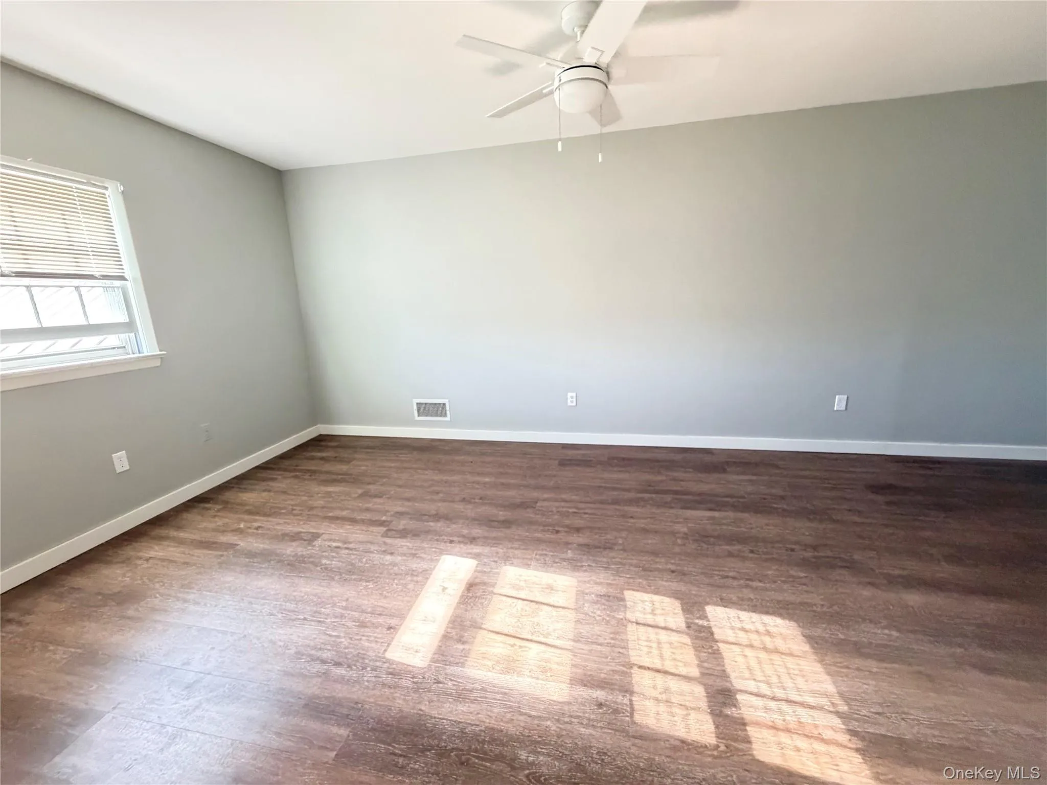 33 Howells Turnpike, Wallkill, NY, 2 Bedroom Bedrooms, 8 Room Rooms,2 BathroomBathrooms,Residential Lease,For Rent,Howells,0,1062268 33 Howells Turnpike, Wallkill, NY, 2 Bedroom Bedrooms, 8 Room Rooms,2 BathroomBathrooms,Residential Lease,For Rent,Howells,0,1062268