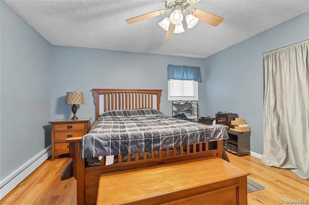 20 Capital Drive, Blooming Grove, NY, 4 Bedroom Bedrooms, 8 Room Rooms,2 BathroomBathrooms,Residential Lease,For Rent,Capital,0,1062270 20 Capital Drive, Blooming Grove, NY, 4 Bedroom Bedrooms, 8 Room Rooms,2 BathroomBathrooms,Residential Lease,For Rent,Capital,0,1062270