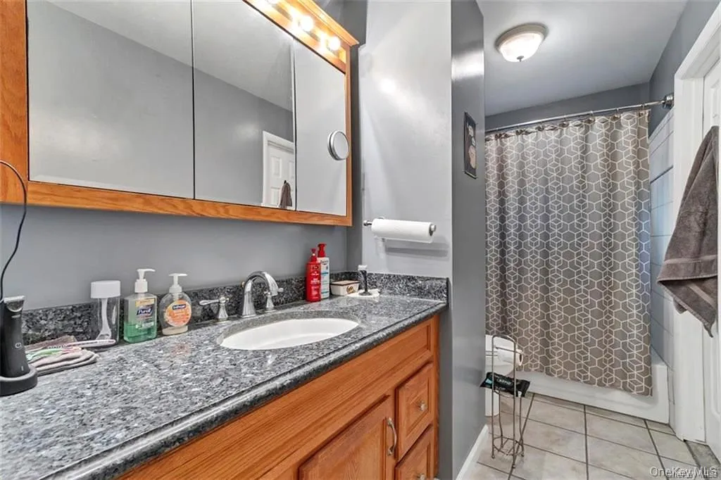 20 Capital Drive, Blooming Grove, NY, 4 Bedroom Bedrooms, 8 Room Rooms,2 BathroomBathrooms,Residential Lease,For Rent,Capital,0,1062270 20 Capital Drive, Blooming Grove, NY, 4 Bedroom Bedrooms, 8 Room Rooms,2 BathroomBathrooms,Residential Lease,For Rent,Capital,0,1062270