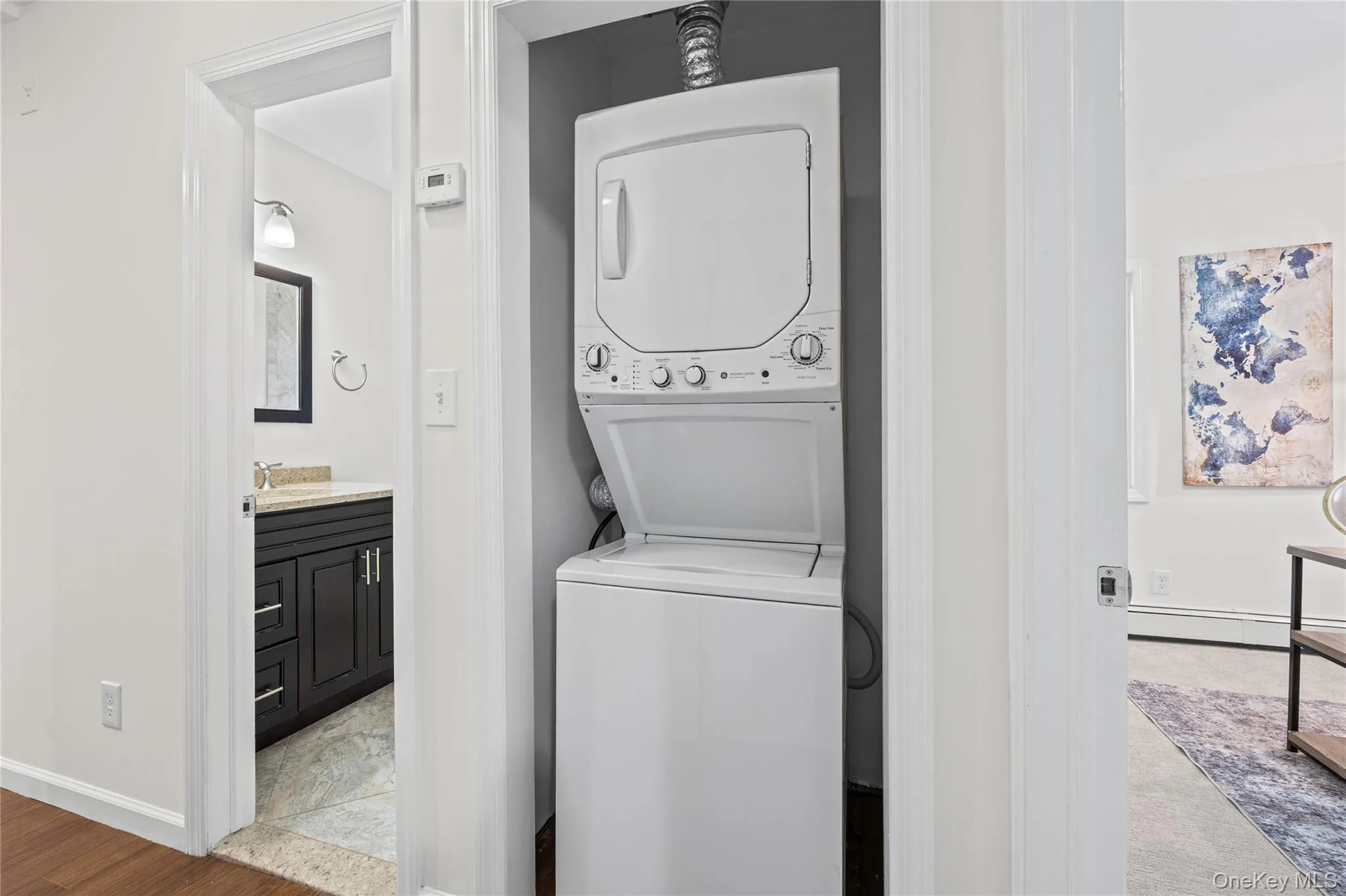 234 Division Avenue, Oyster Bay, NY, 4 Bedrooms Bedrooms, 6 Rooms Rooms,1 BathroomBathrooms,Residential,For Rent,Division,0,1062275 234 Division Avenue, Oyster Bay, NY, 4 Bedrooms Bedrooms, 6 Rooms Rooms,1 BathroomBathrooms,Residential,For Rent,Division,0,1062275