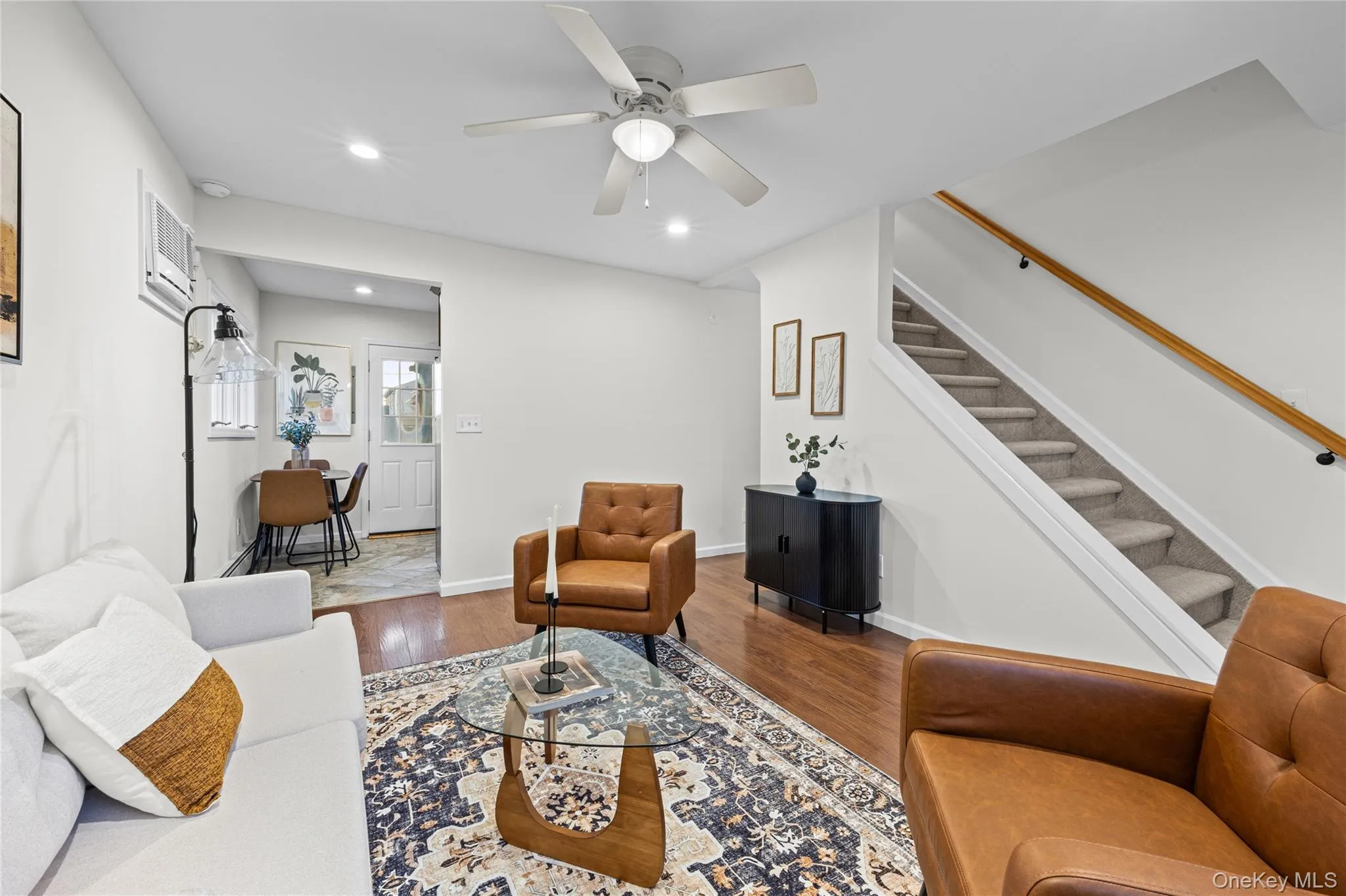 234 Division Avenue, Oyster Bay, NY, 4 Bedrooms Bedrooms, 6 Rooms Rooms,1 BathroomBathrooms,Residential,For Rent,Division,0,1062275 234 Division Avenue, Oyster Bay, NY, 4 Bedrooms Bedrooms, 6 Rooms Rooms,1 BathroomBathrooms,Residential,For Rent,Division,0,1062275