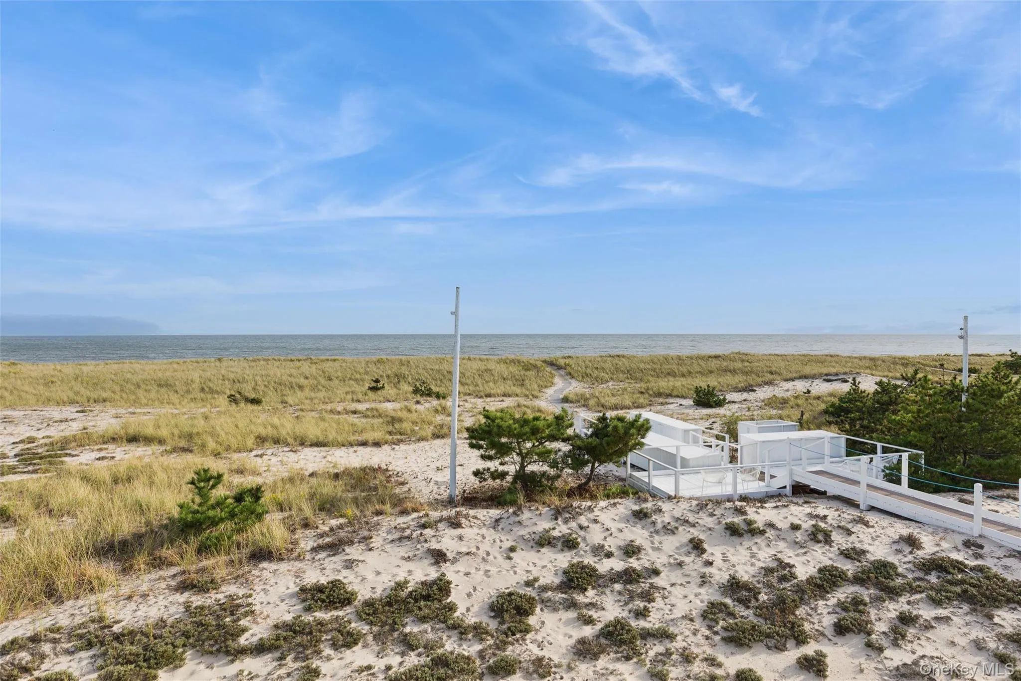 281 Dune Road, Southampton, NY, 2 Bedrooms Bedrooms, 4 Rooms Rooms,2 BathroomsBathrooms,Residential Lease,For Rent,Dune,0,1062293 281 Dune Road, Southampton, NY, 2 Bedrooms Bedrooms, 4 Rooms Rooms,2 BathroomsBathrooms,Residential Lease,For Rent,Dune,0,1062293